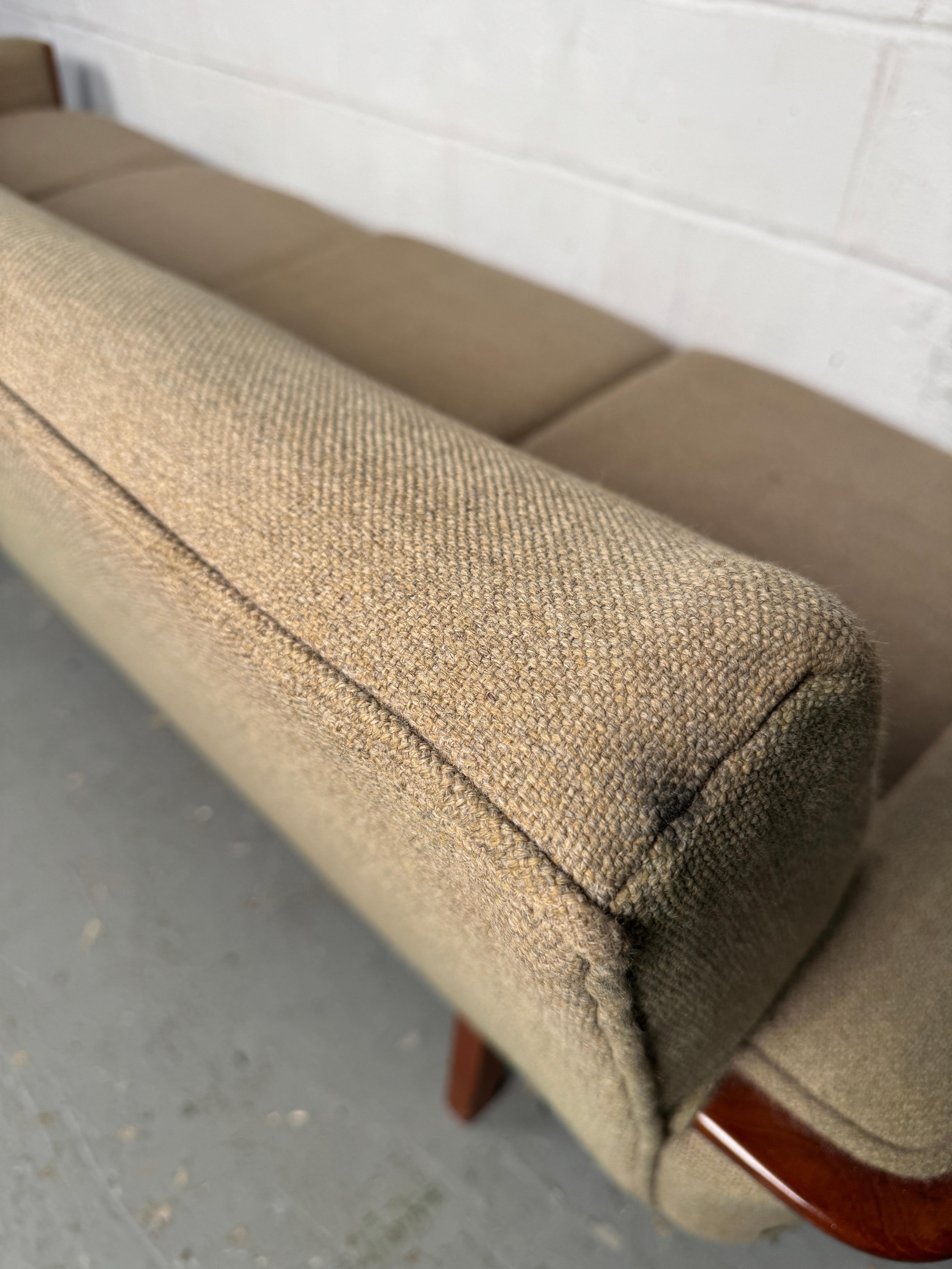 Elegant Mid-Century Modern Four Seat Sofa For Sale 9