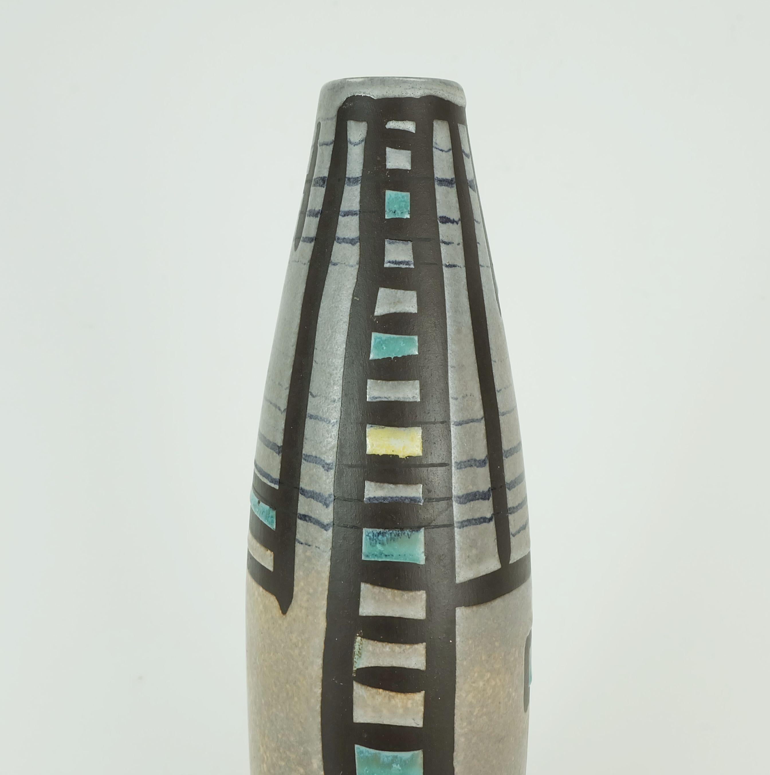elegante Vaso in ceramica marei della fine degli anni '50, modello 123 32 in vendita 2