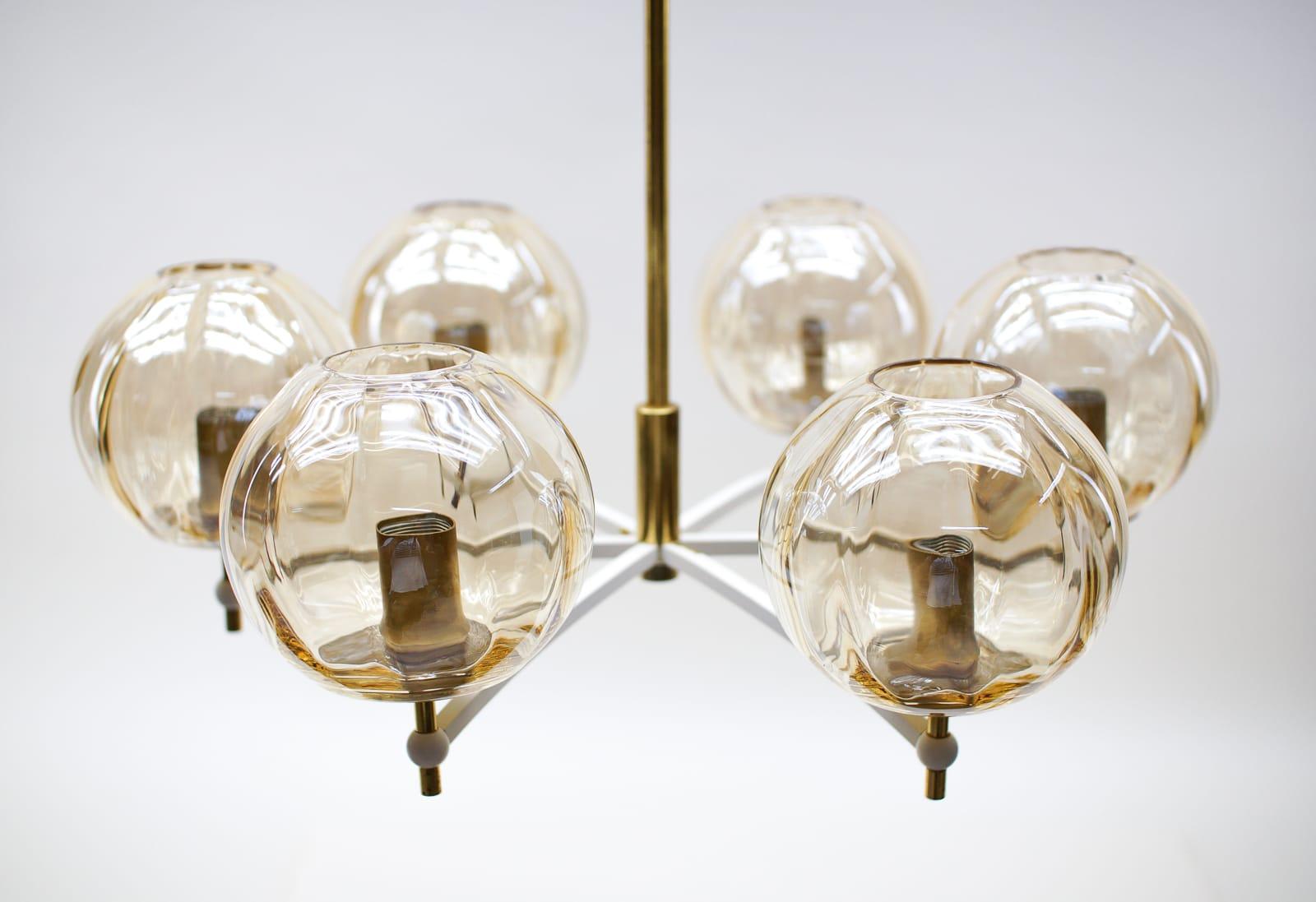 Elegant Mid-Century Modern Orbit Ceiling Lamp in Amber Glass and Brass, 1960s For Sale 2