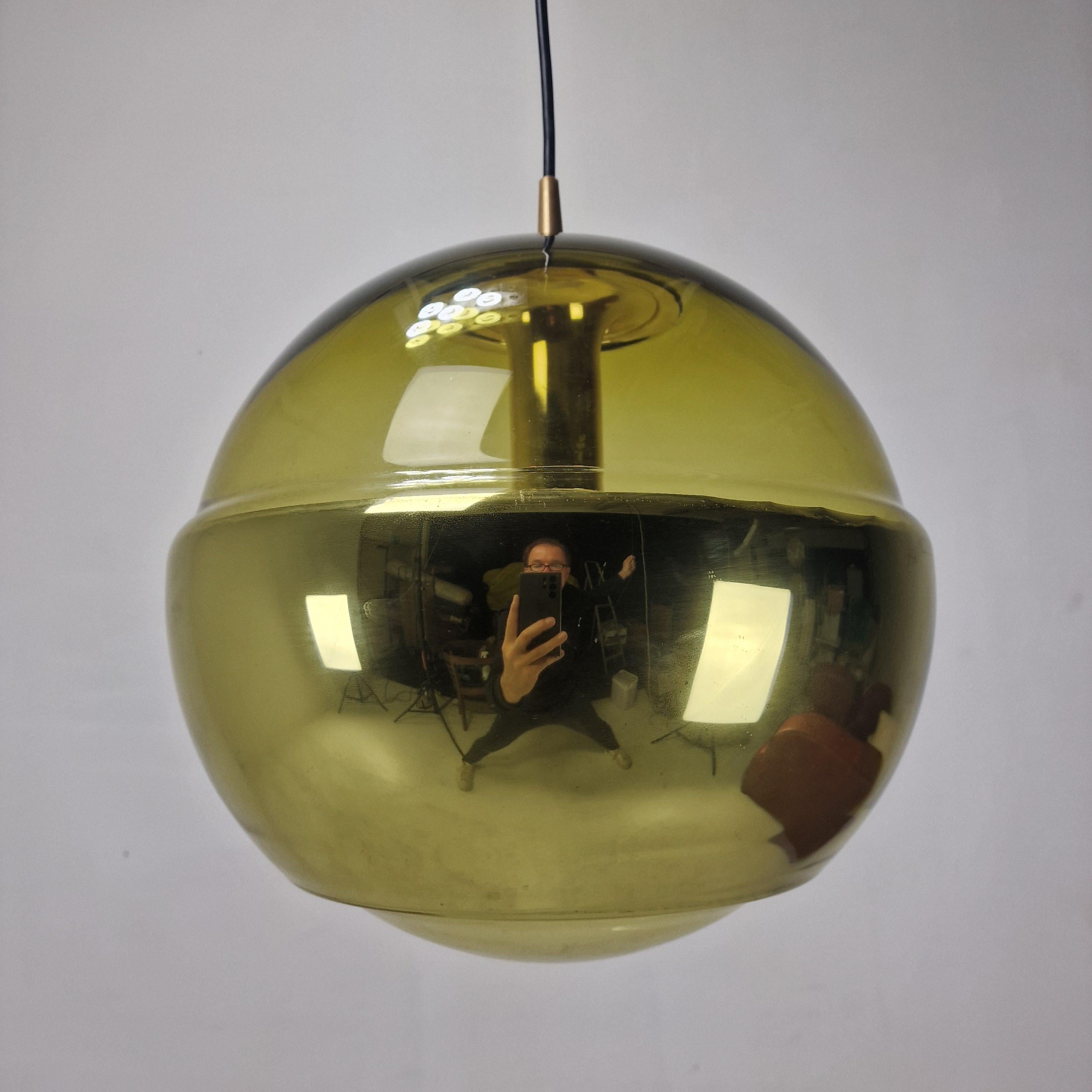 Elegant Mid-Century Modern Pendant by Peill & Putzler, Germany 1970's For Sale 2