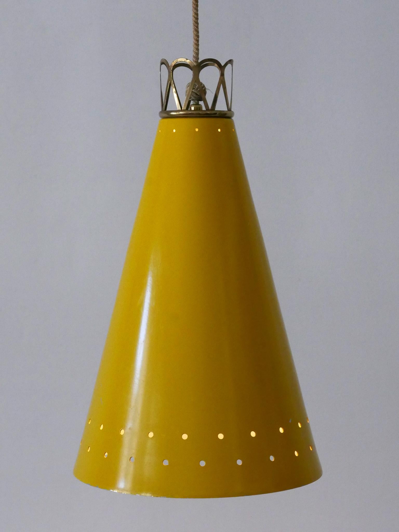 Eleganza di una lampada a sospensione o di un lampadario a sospensione della metà del secolo scorso Germania anni '50 in vendita 2