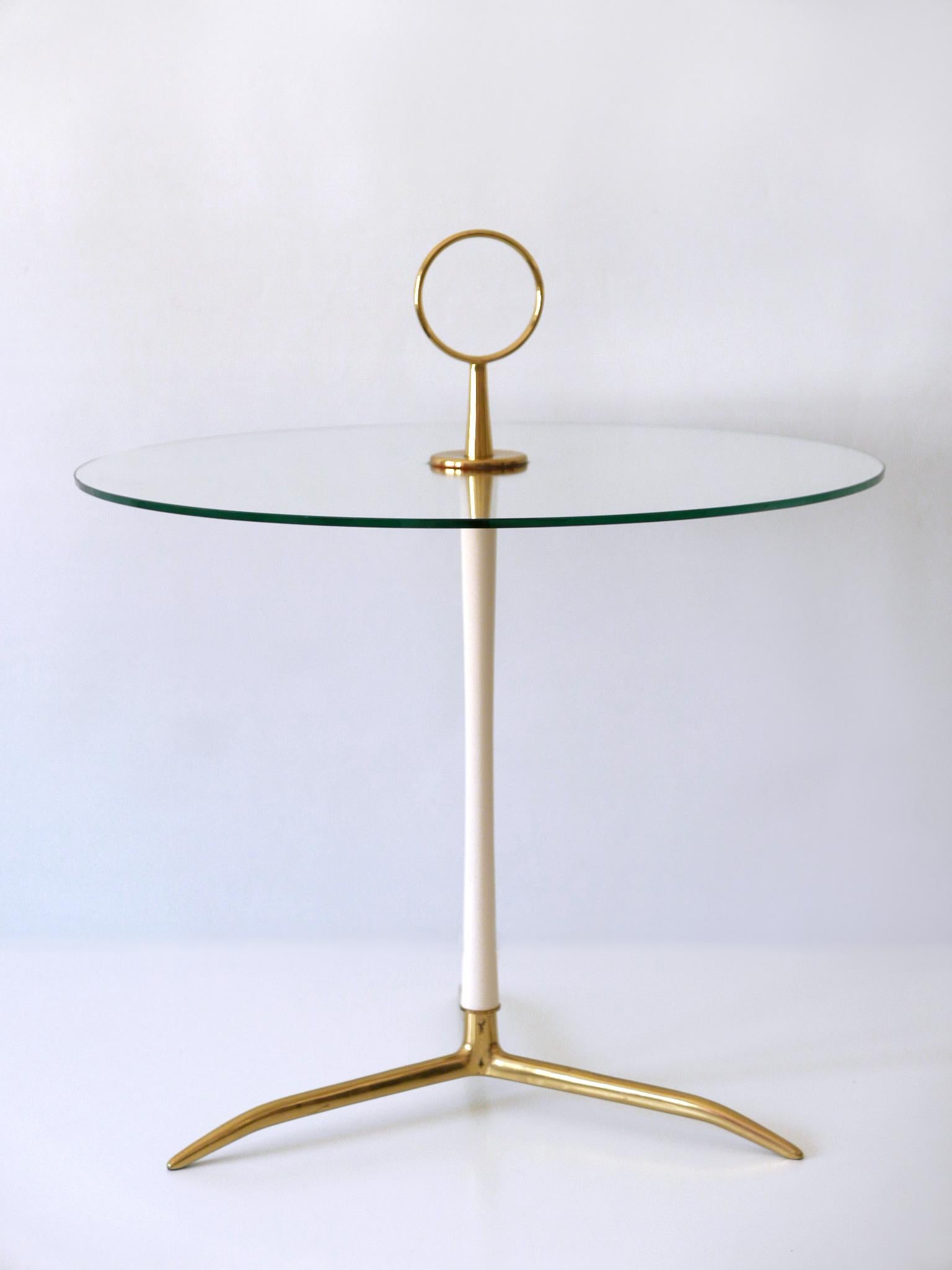 Elegant Mid-Century Modern Side Table by Vereinigte Werkstätten Germany 1950s For Sale 8