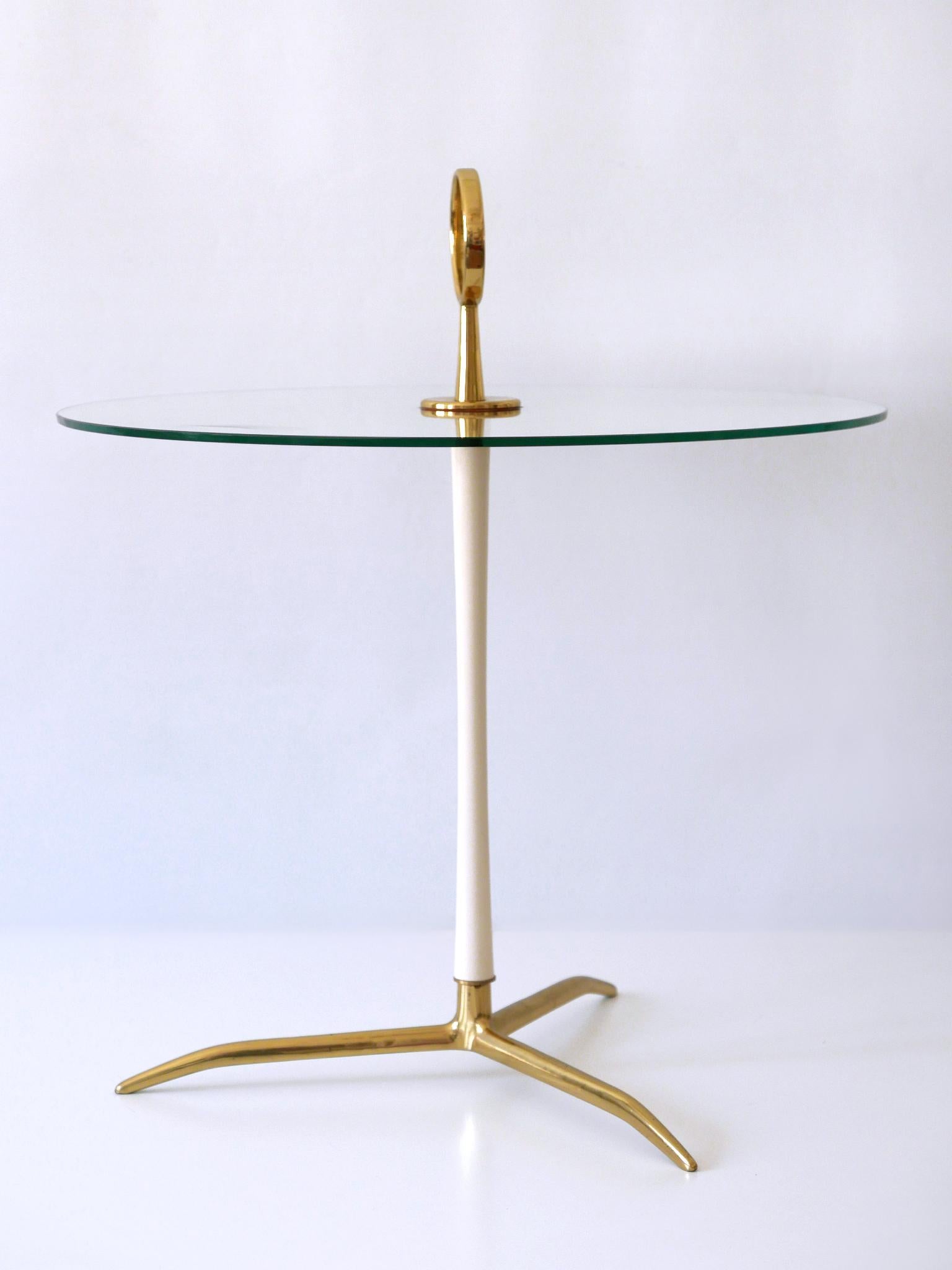 Elegant Mid-Century Modern Side Table by Vereinigte Werkstätten Germany 1950s For Sale 9