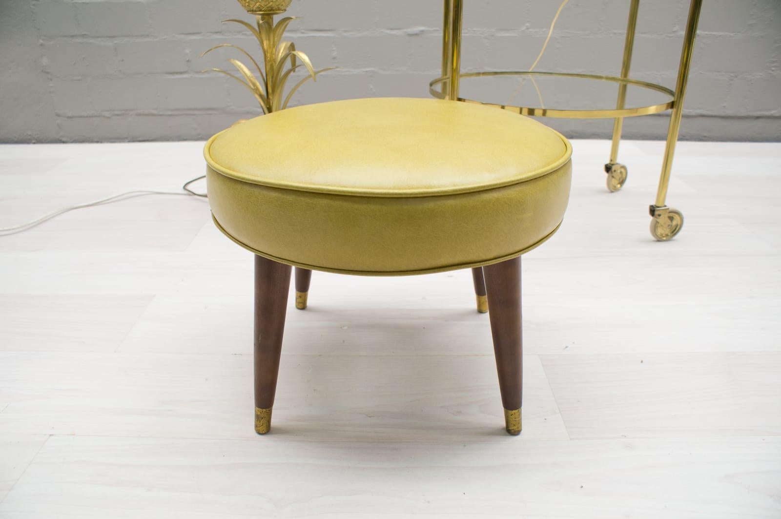 Elegant Mid-Century Modern Stool, Italy 1950s 1