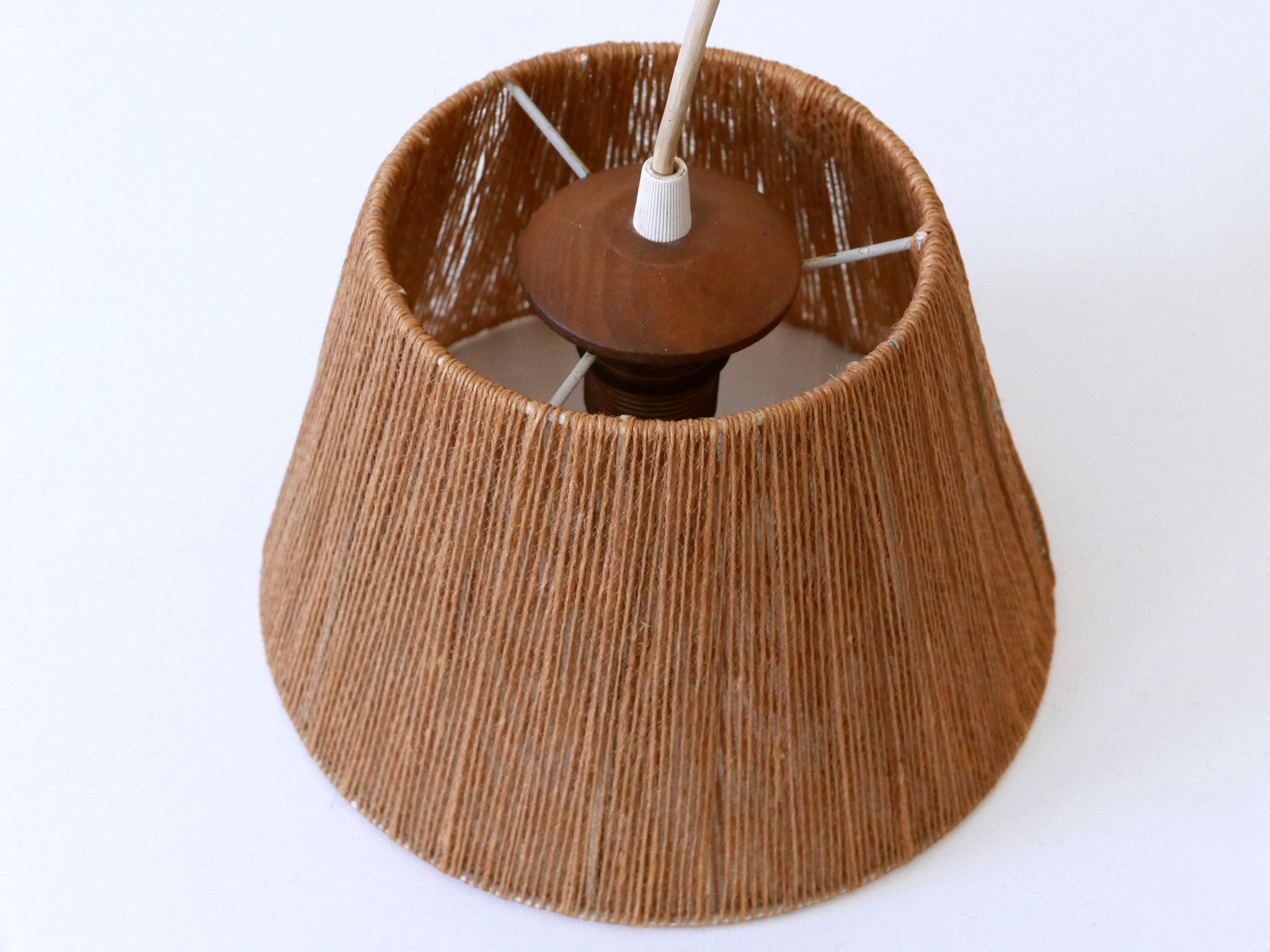 Elegante aplique de pared de madera de teca y sisal del columpio moderno de mediados de siglo Dinamarca Años 60 en venta 6