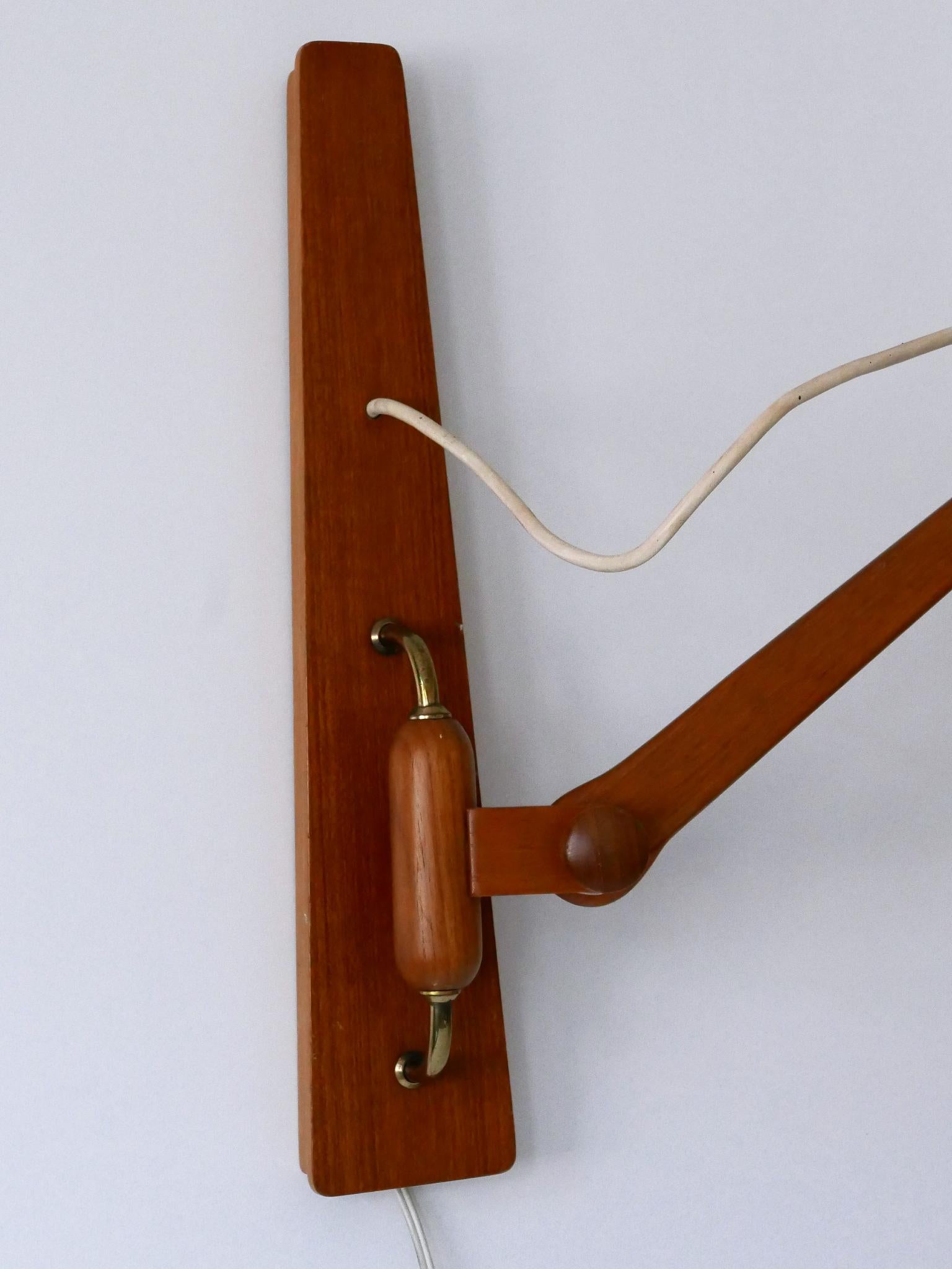 Elegante aplique de pared de madera de teca y sisal del columpio moderno de mediados de siglo Dinamarca Años 60 en venta 10