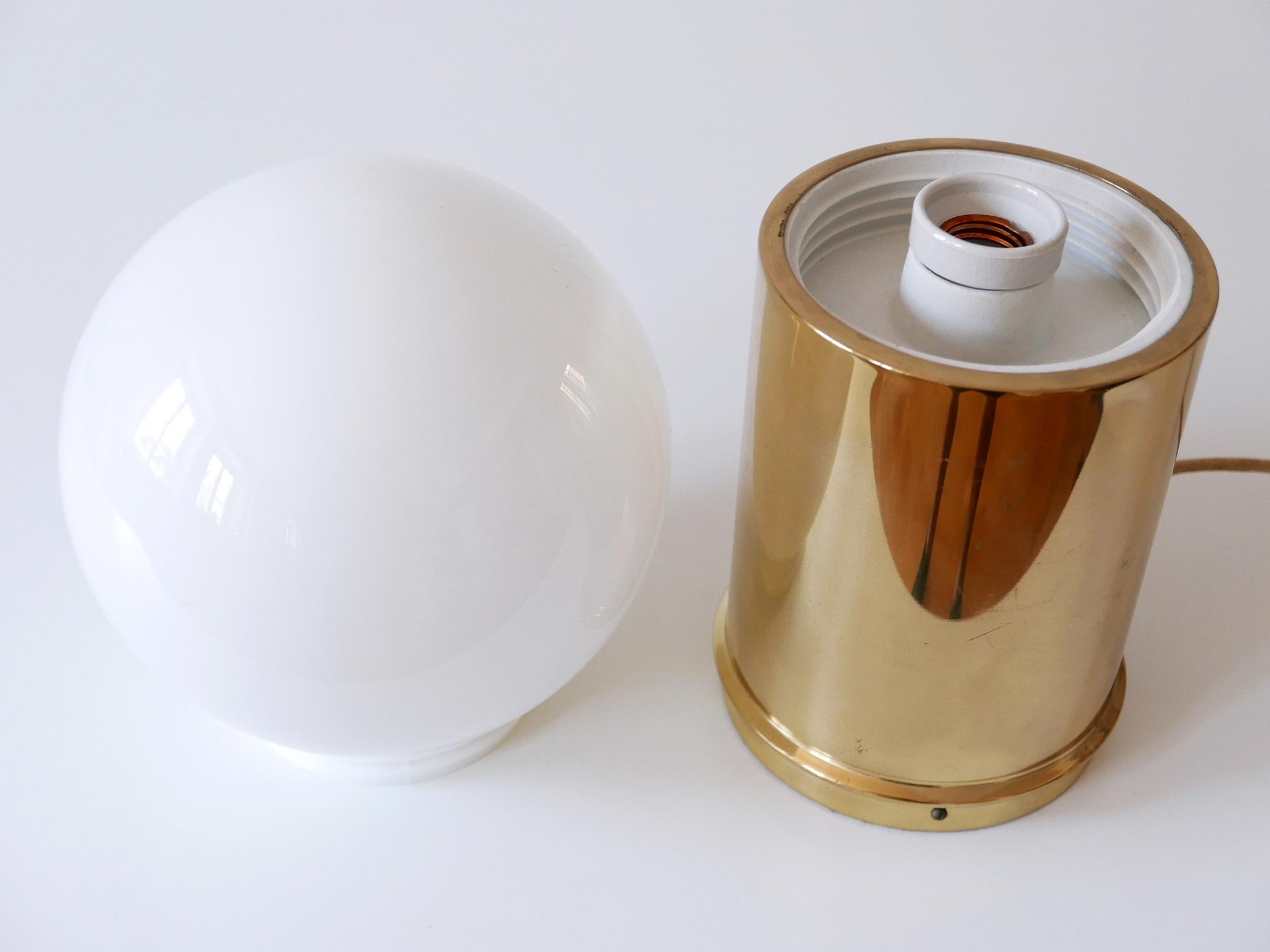 Lampada da tavolo Eleg Mid Century Modern di Vereinigte Werkstätten Germania 1960 in vendita 12