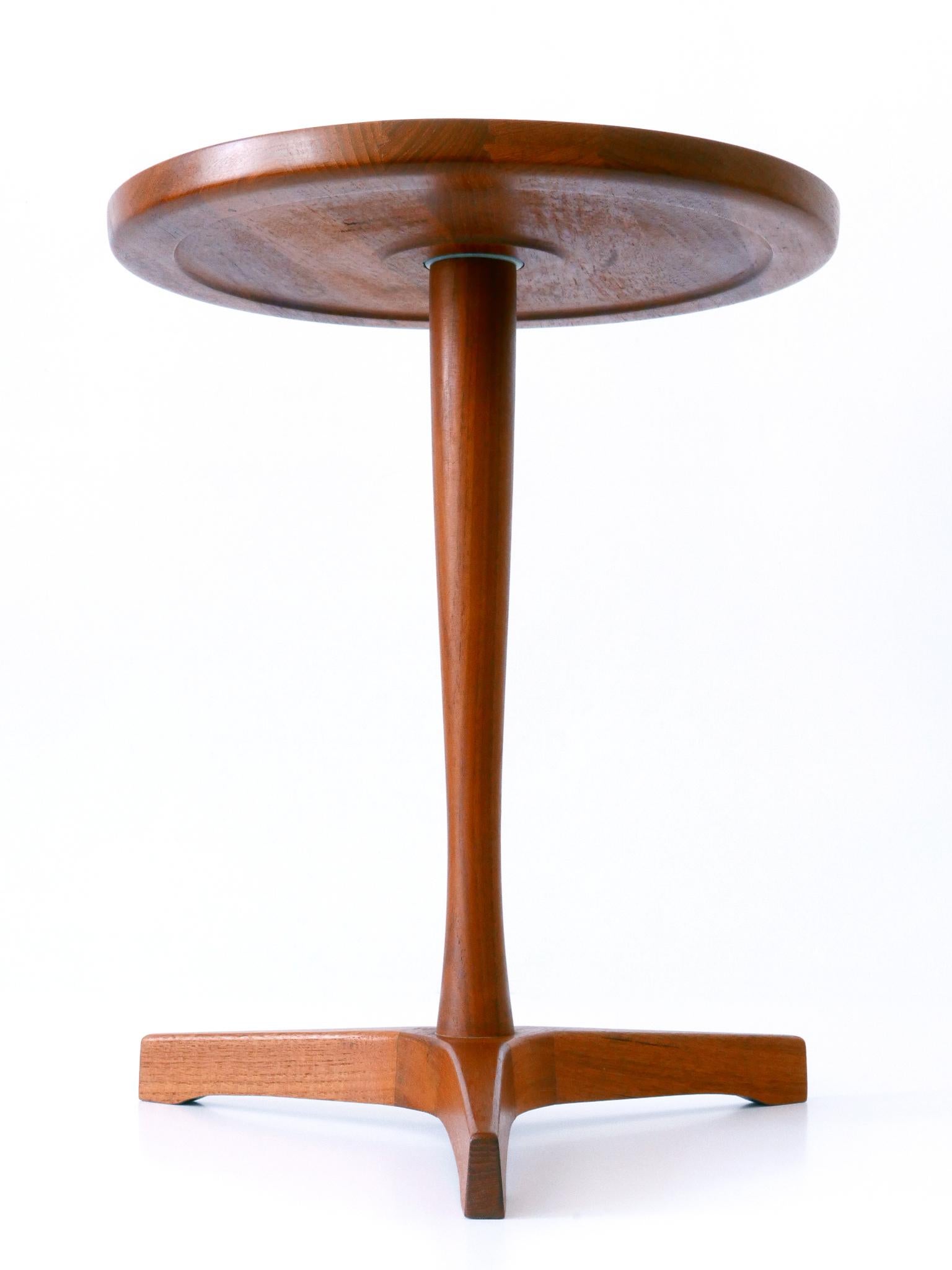 Mid-20th Century Elegant Mid-Century Modern Teak Side Table by Hans C. Andersen for Artek 1960s For Sale