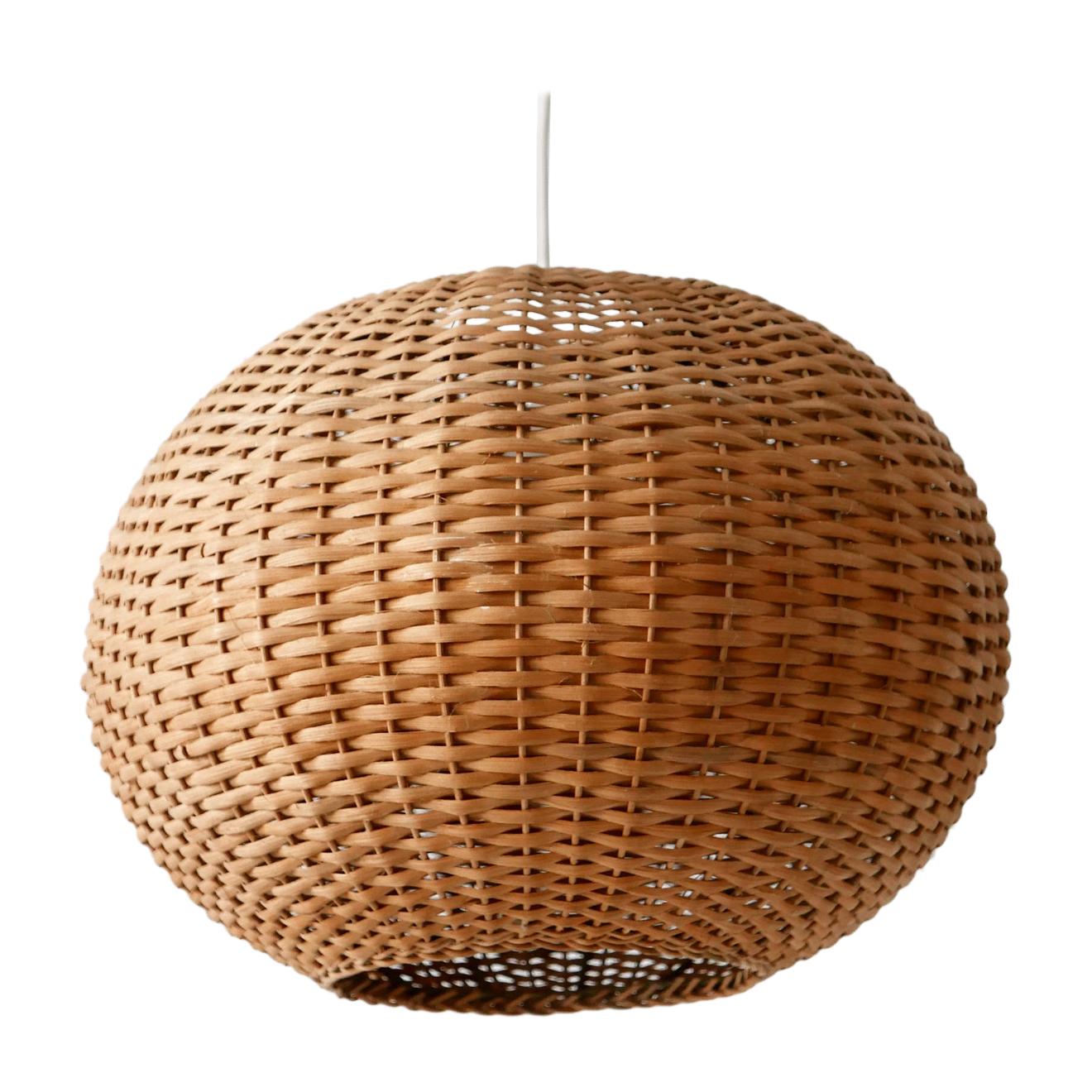 Elegant Mid-Century Modern Wicker Pendant Lamp or Hanging Light, 1960s, Germany