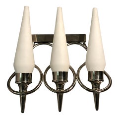 Elegant Midcentury Nickel-Plated Brass and Frosted Glass Sconce, Italy, 1950s