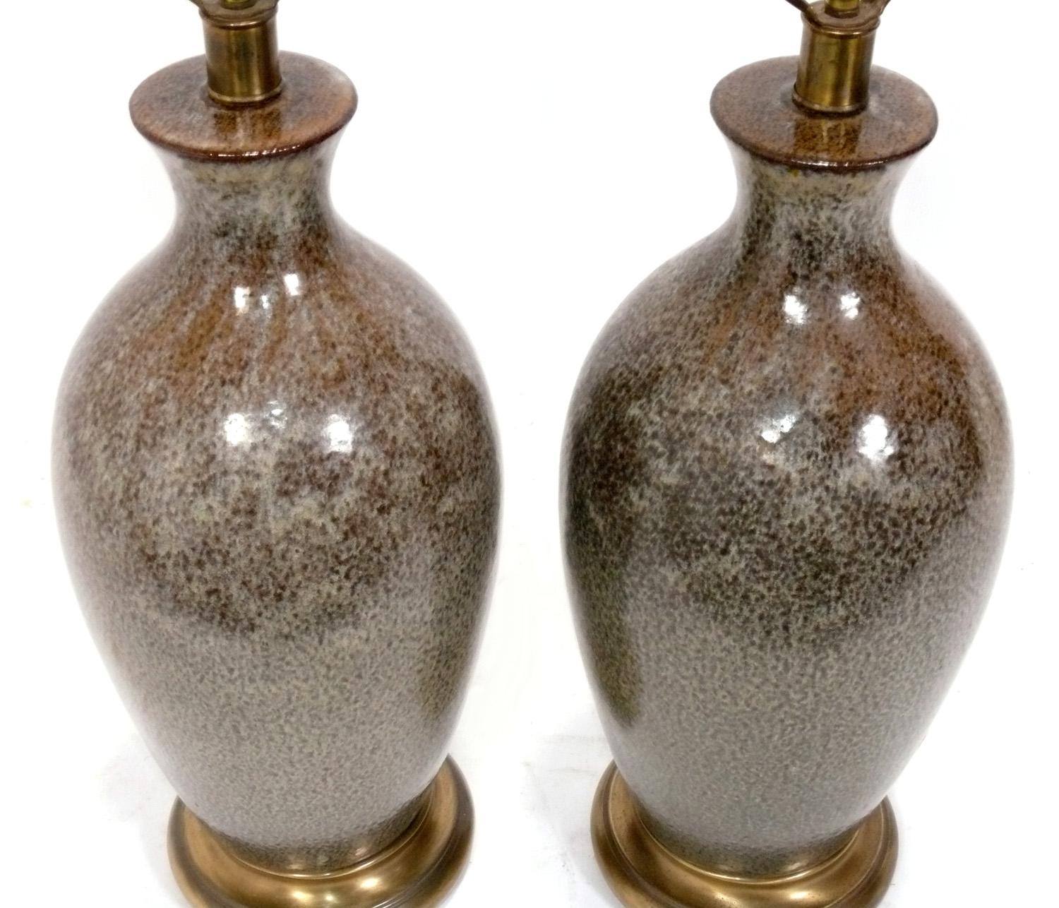 American Elegant Mid Century Pottery Lamps with Speckled Brown Glaze  For Sale