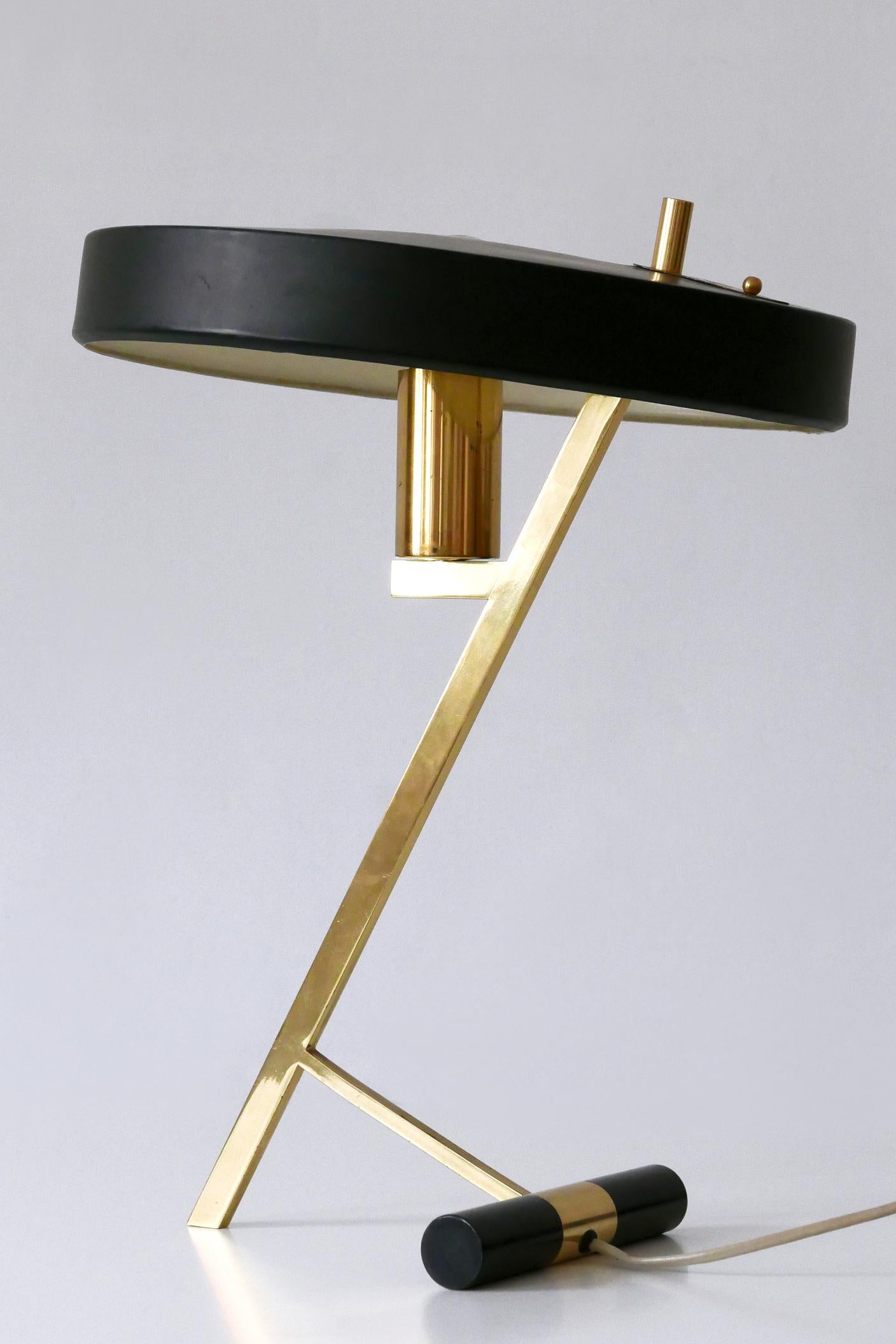 Elegante lampe de table ou lampe de bureau en Z du milieu du siècle dernier par Louis Kalff pour Philips, années 1950 en vente 3