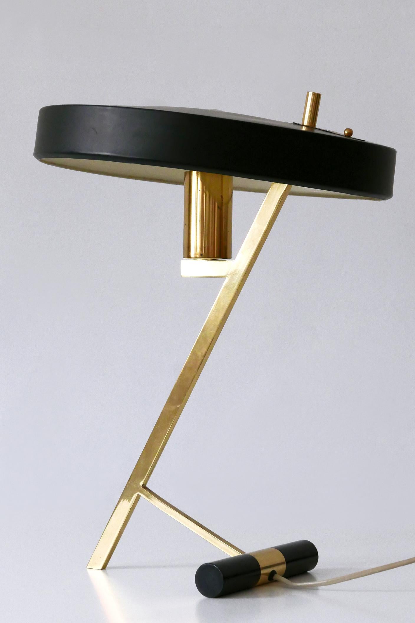 Elegant Mid-Century Z Table Lamp or Desk Light by Louis Kalff for Philips 1950s 3