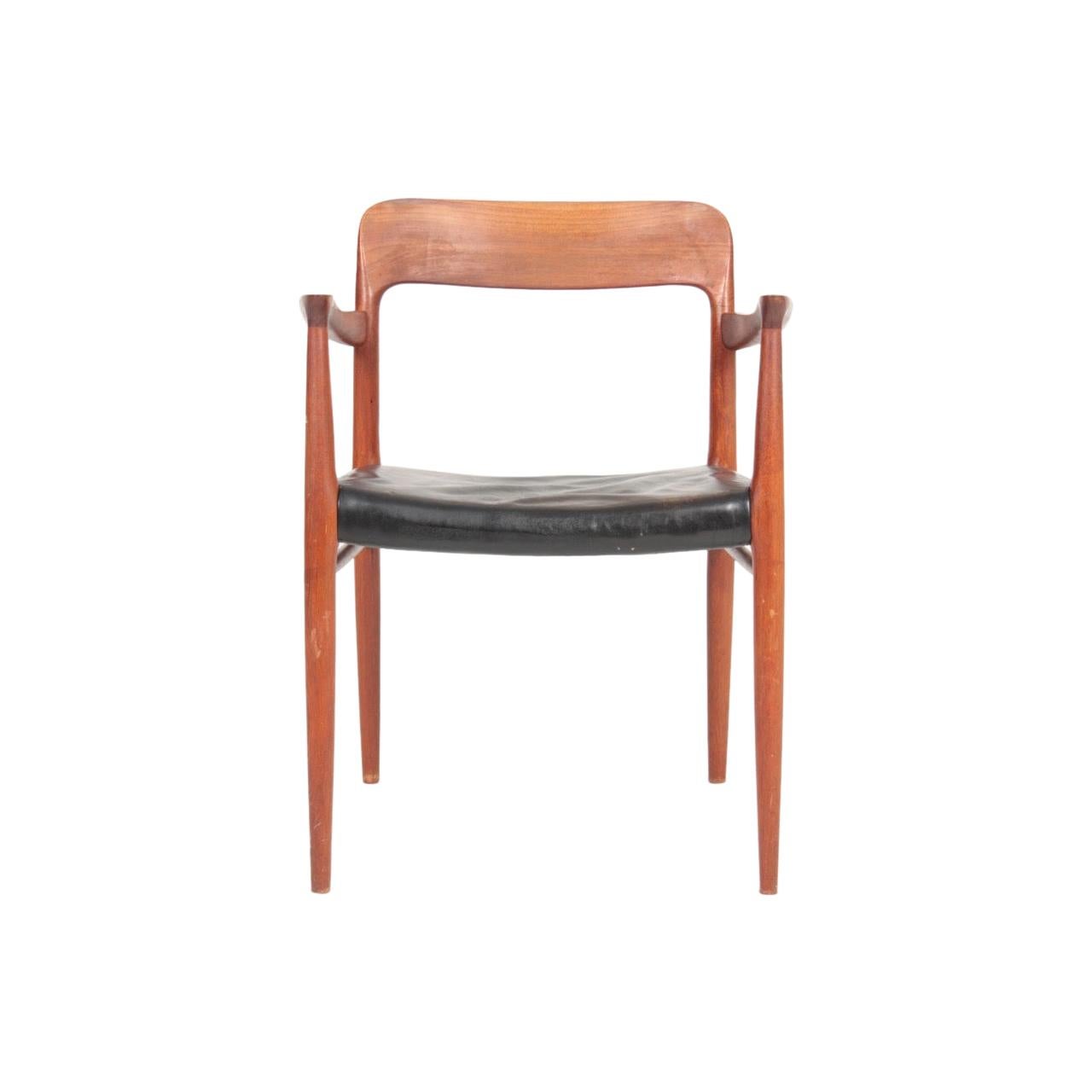 Elegant Midcentury Armchair in Teak and Patinated Leather by N.O Moeller