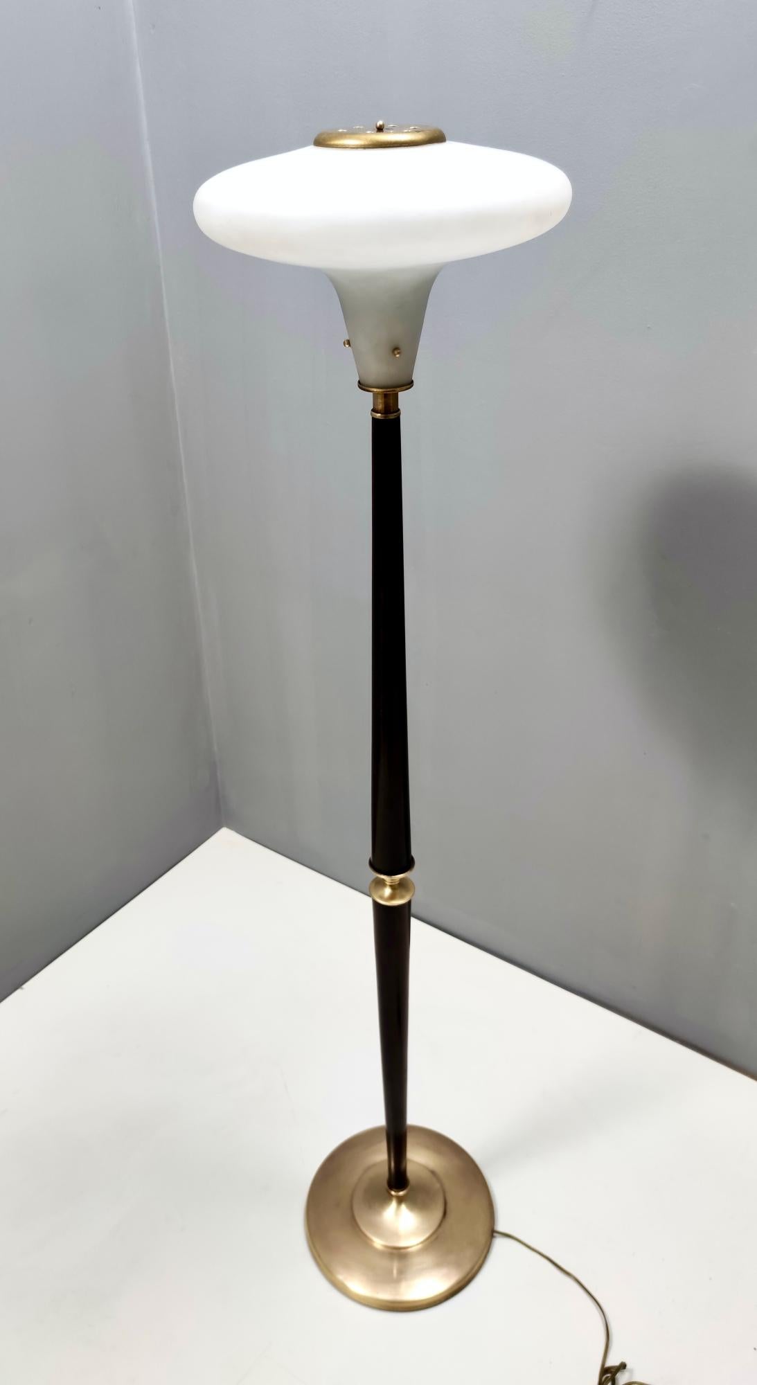 Italian Elegant Vintage Glass, Wood and Brass Floor Lamp, Italy For Sale