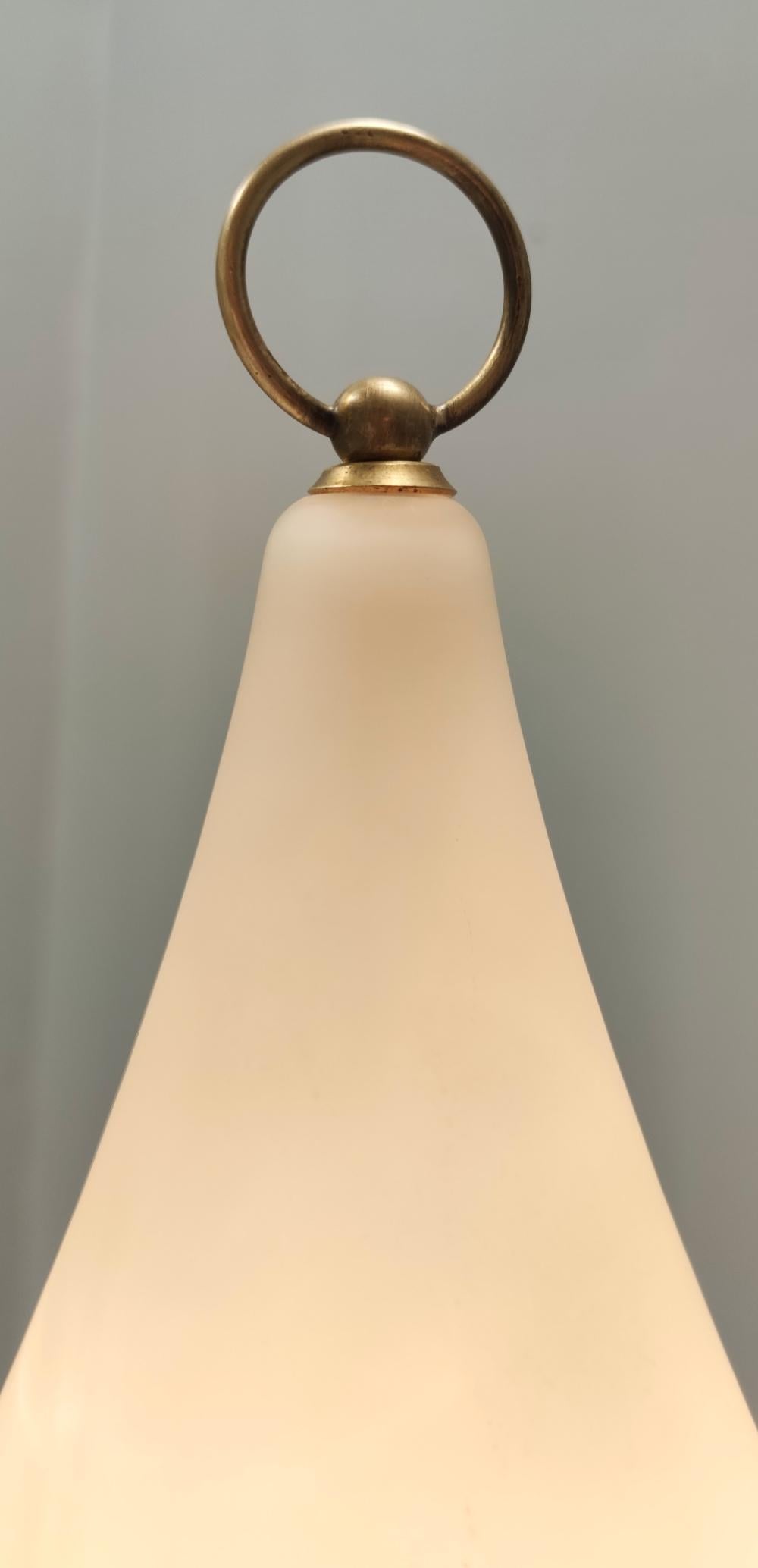 Mid-20th Century Elegant Vintage Opaline Glass and Iron Floor Lamp by Stilnovo, Italy For Sale