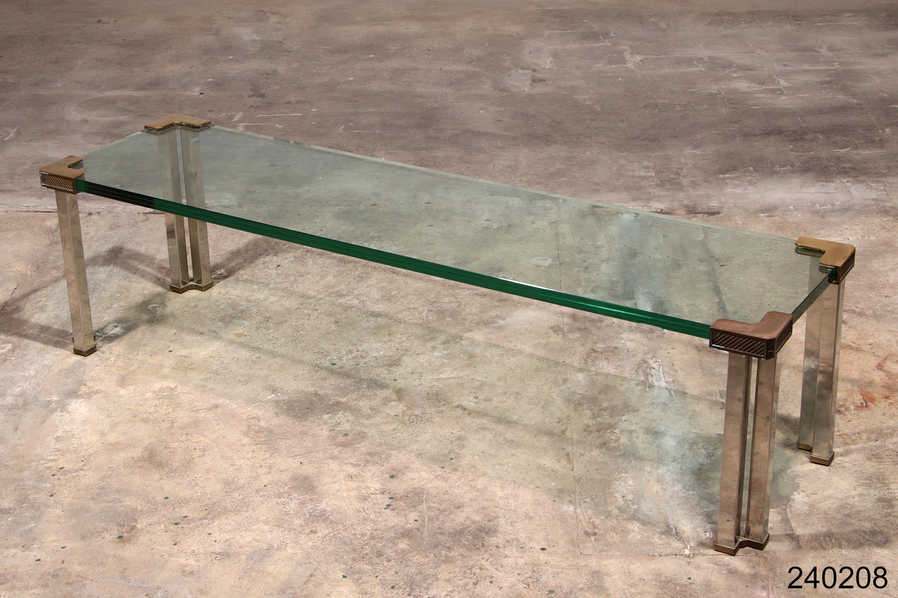Elegance Midcentury Side Table by Peter Ghyczy en vente 4