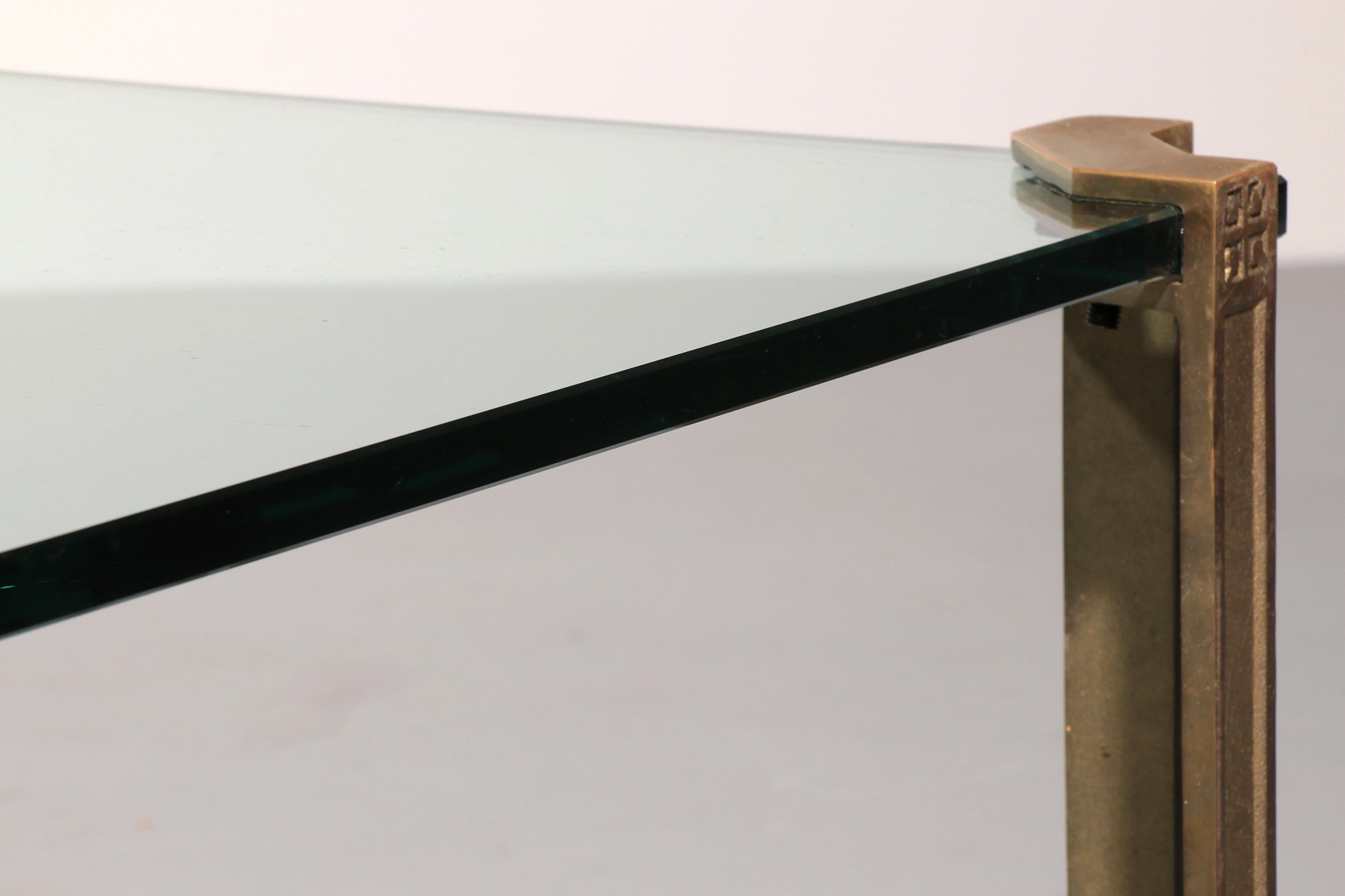 Elegante mesa de mediados de siglo de Peter Ghyczy Modelo T24 en Bueno estado para la venta en Oirlo, LI