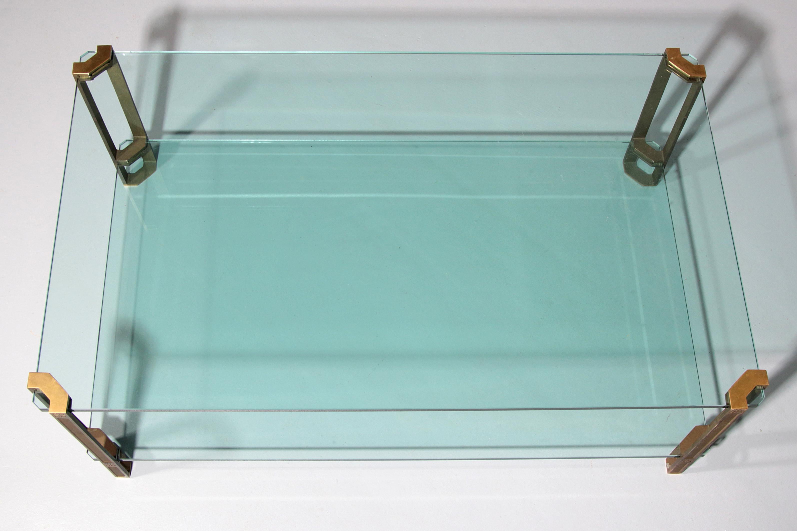 Elegante mesa de mediados de siglo de Peter Ghyczy Modelo T24 en venta 2