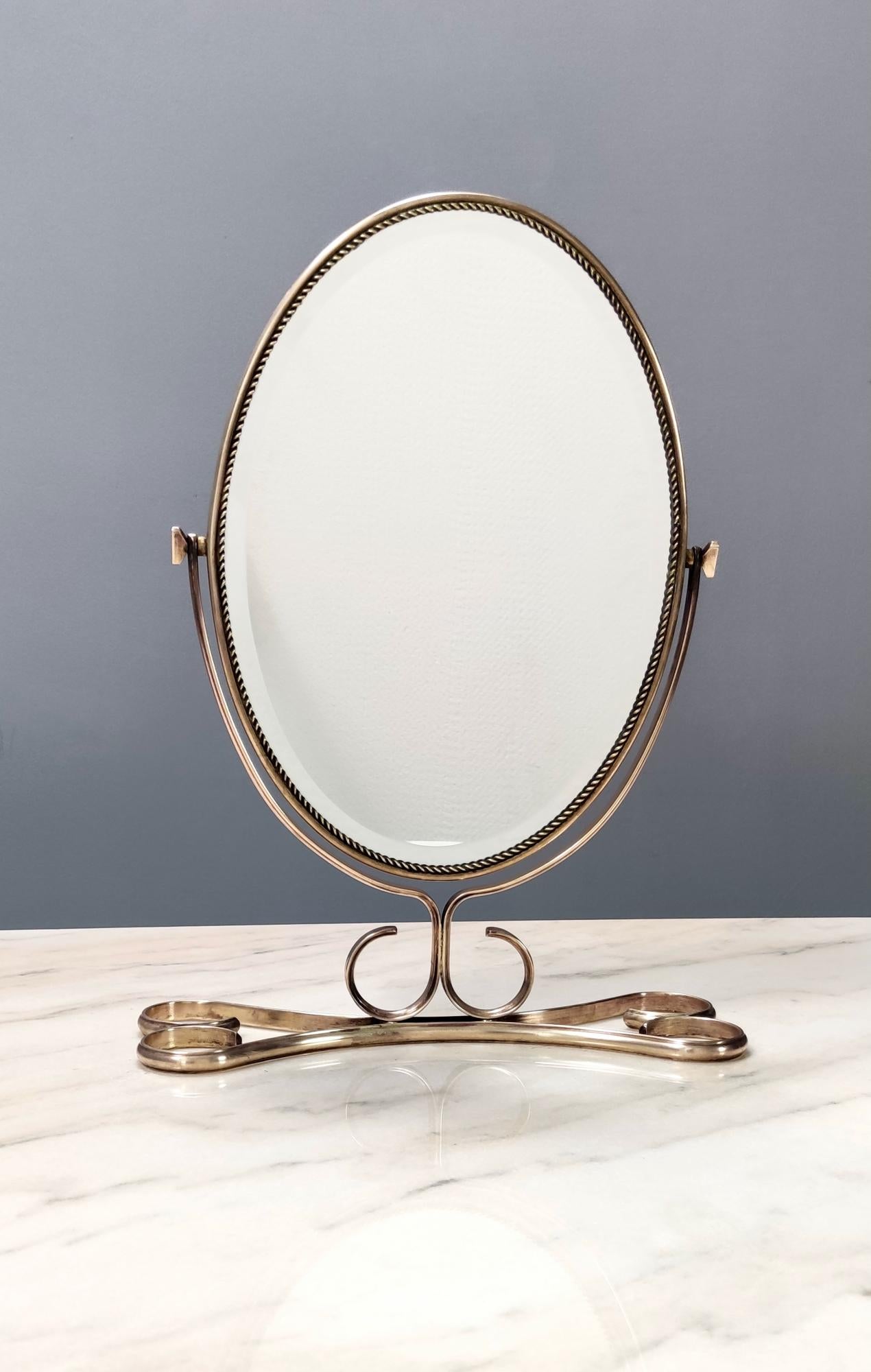 Elegant Vintage Vanity Mirror with a Brass Frame, Italy In Excellent Condition In Bresso, Lombardy