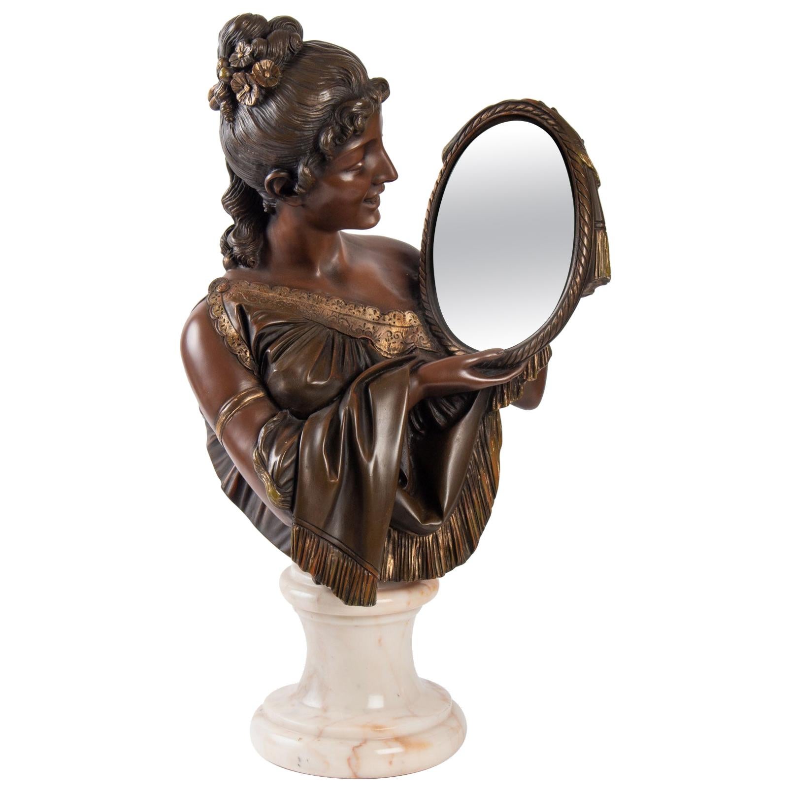 Elegant Mirror Statue