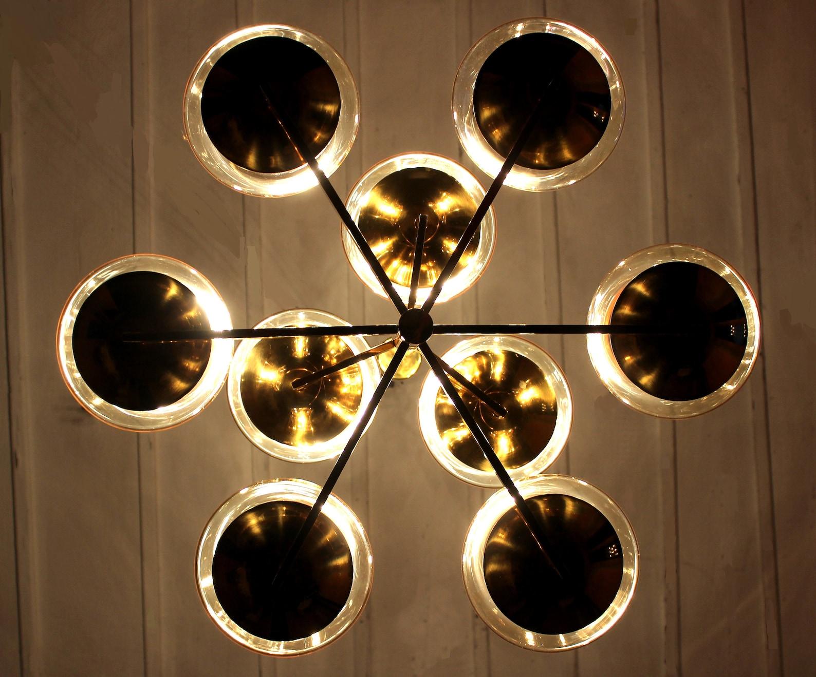 Elegant Modernist Chandelier by Kaiser, Germany, 1970s In Good Condition For Sale In Berlin, BE