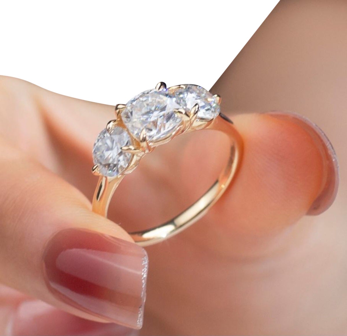 Elegant Moissanite Ring 925 Sterling Silver Three Stone Moissanite Ring For Her. For Sale