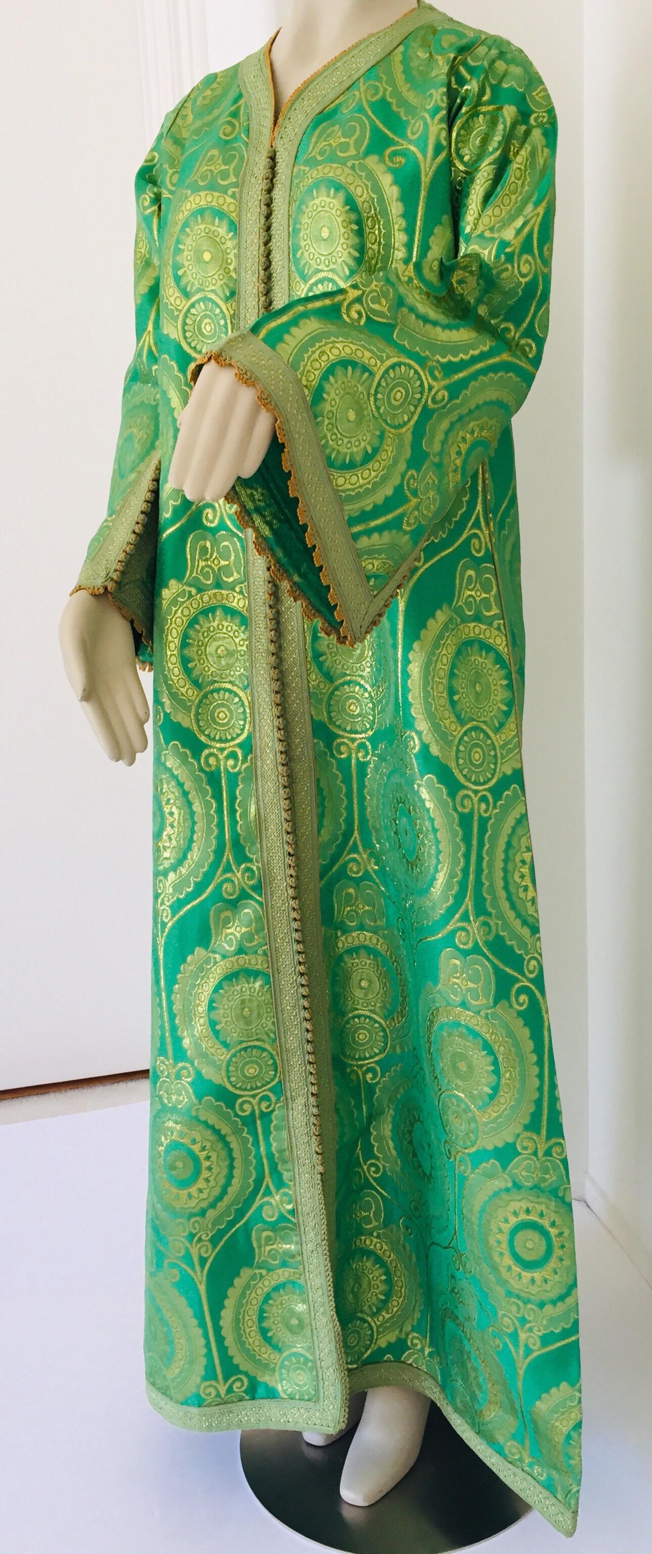 20th Century Elegant Moroccan Caftan Lime Green and Gold Metallic Floral Brocade