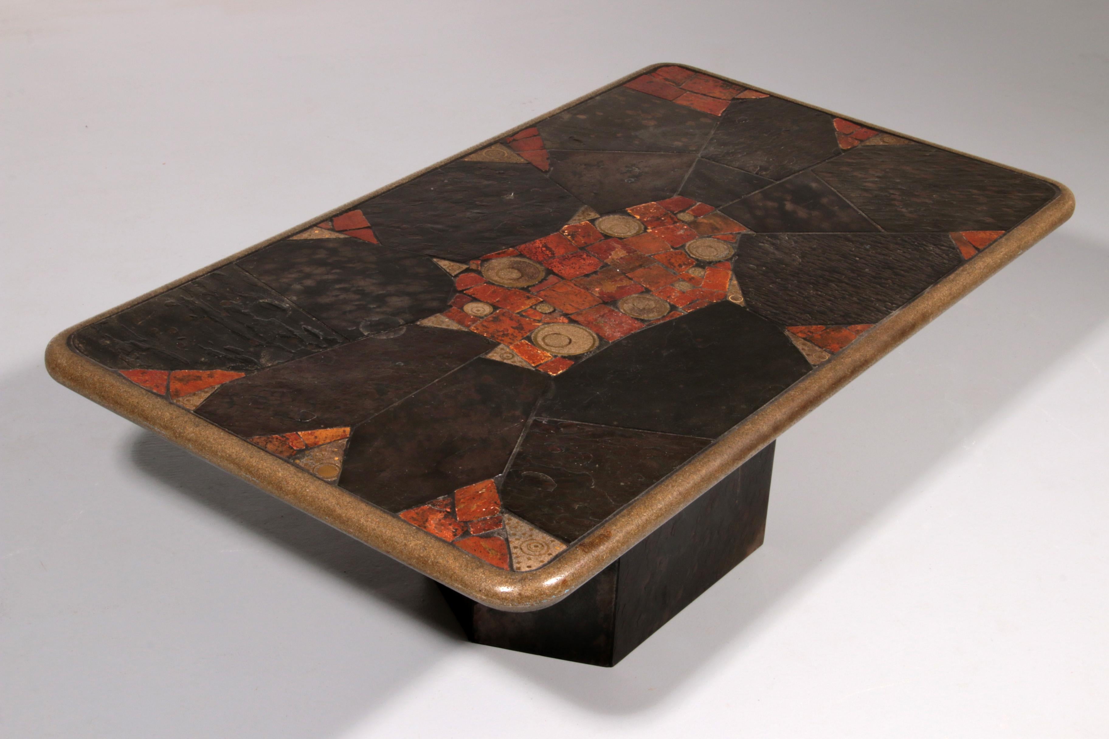 Scandinavian Modern Elegant Mosaic Stone Coffee Table in the Style of Paul Kingma – Brass & Natural For Sale