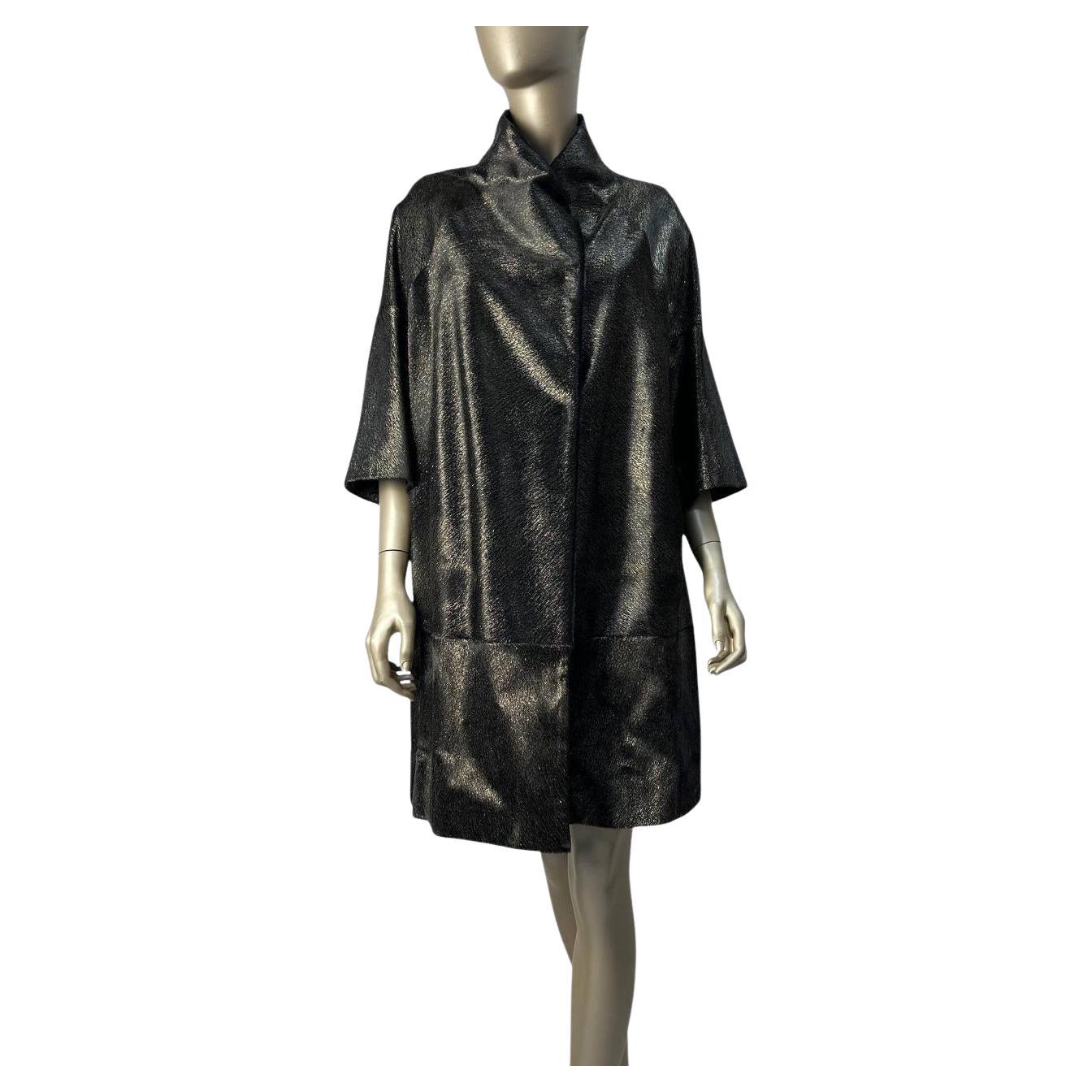 Eleganza del cappotto in pelliccia e pelle Moschino - IT Taglia 42