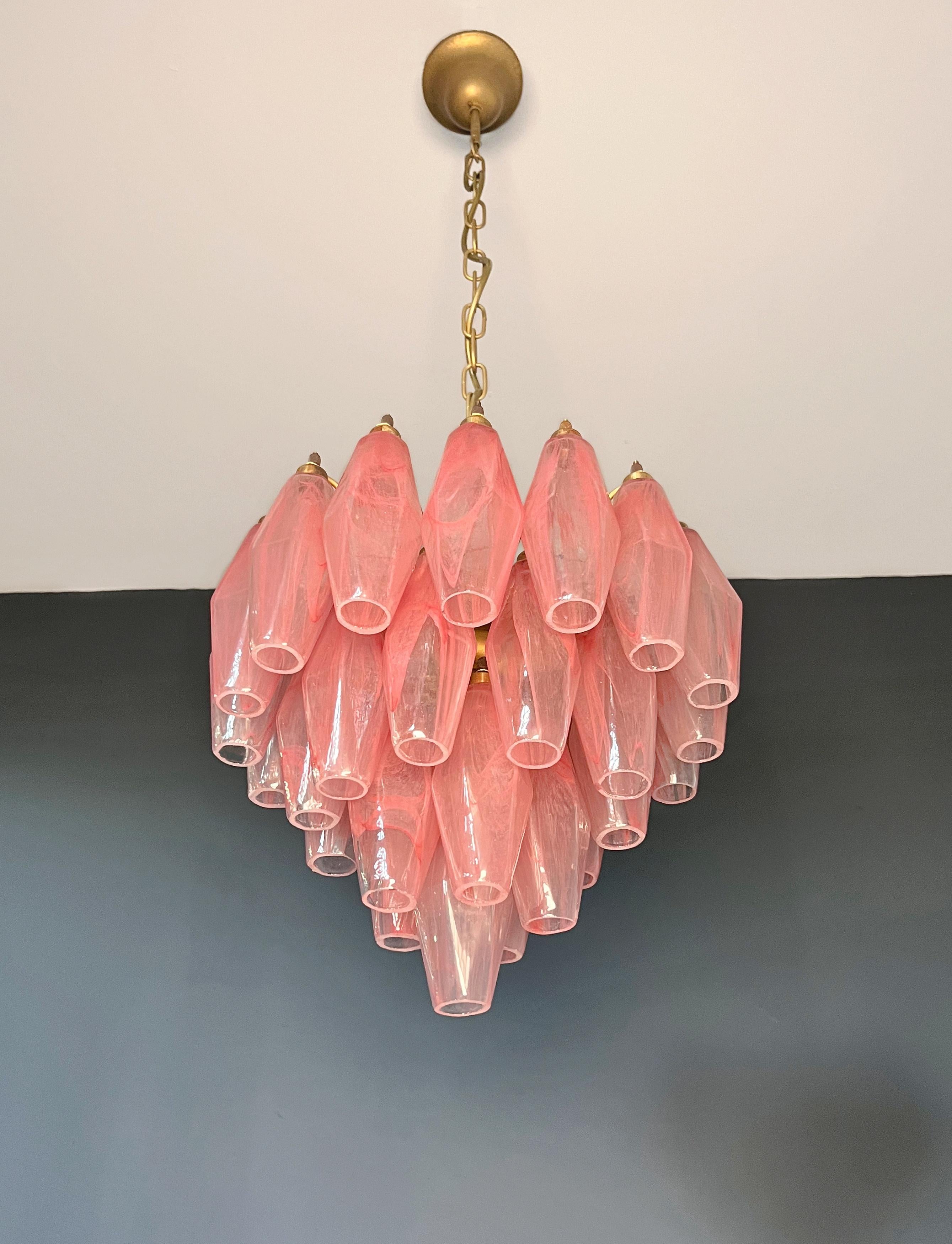 20th Century Elegant Murano alabaster pink Poliedri Chandelier - Carlo Scarpa design in vendita