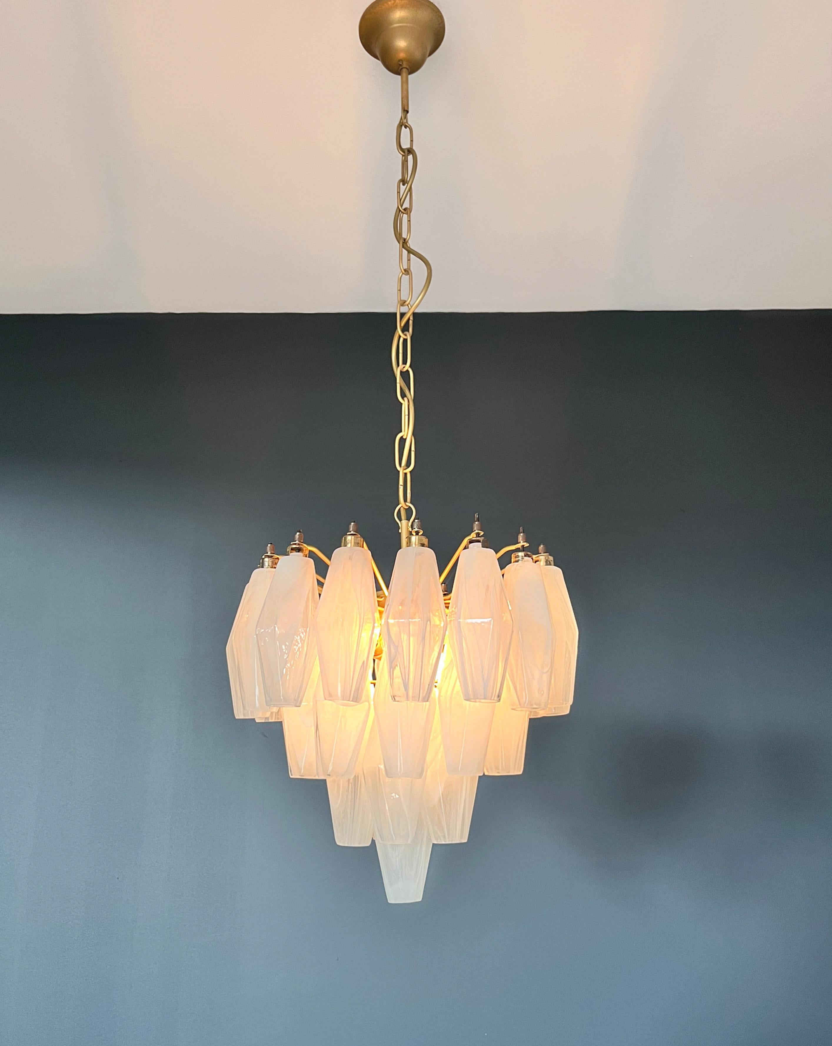 Elegant Murano alabaster white Poliedri Chandelier - Carlo Scarpa design For Sale 5
