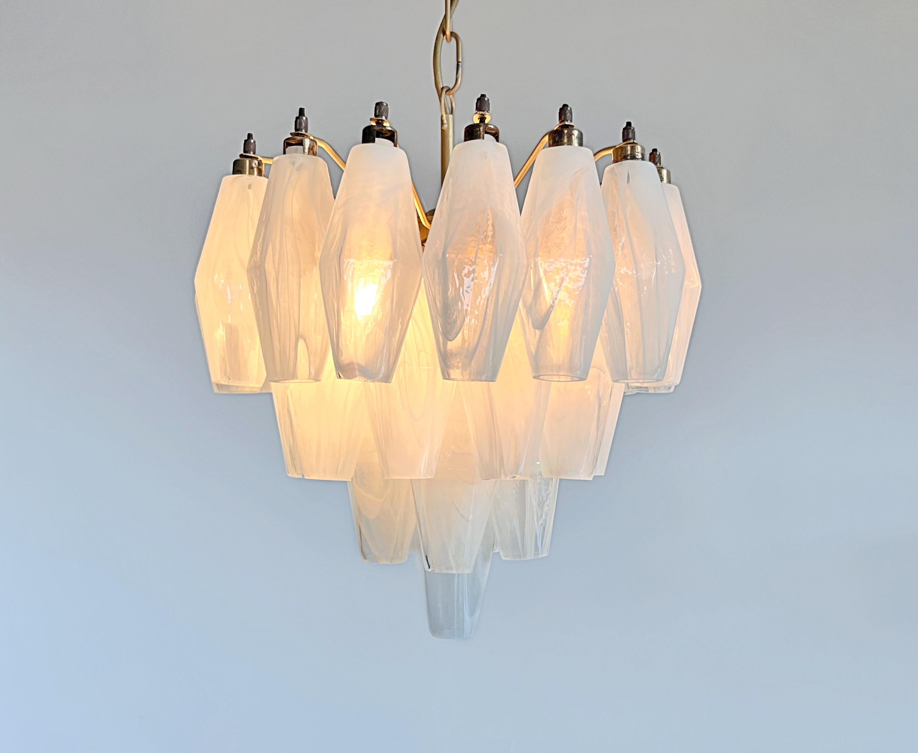 Elegant Murano alabaster white Poliedri Chandelier - Carlo Scarpa design For Sale 9