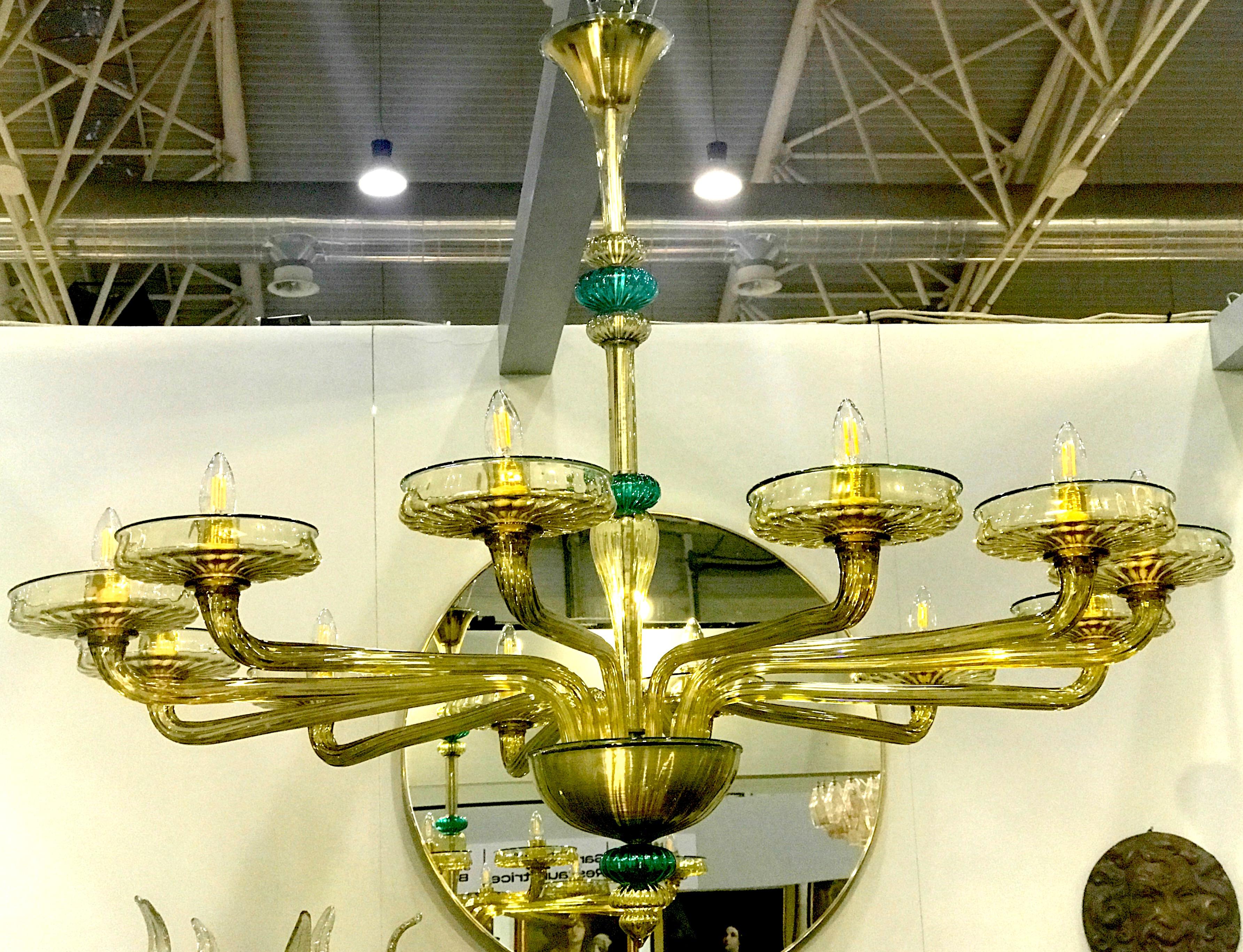 Elegant Murano Chandelier Amber and Emerald Handblown Glass Venini, 1960 3