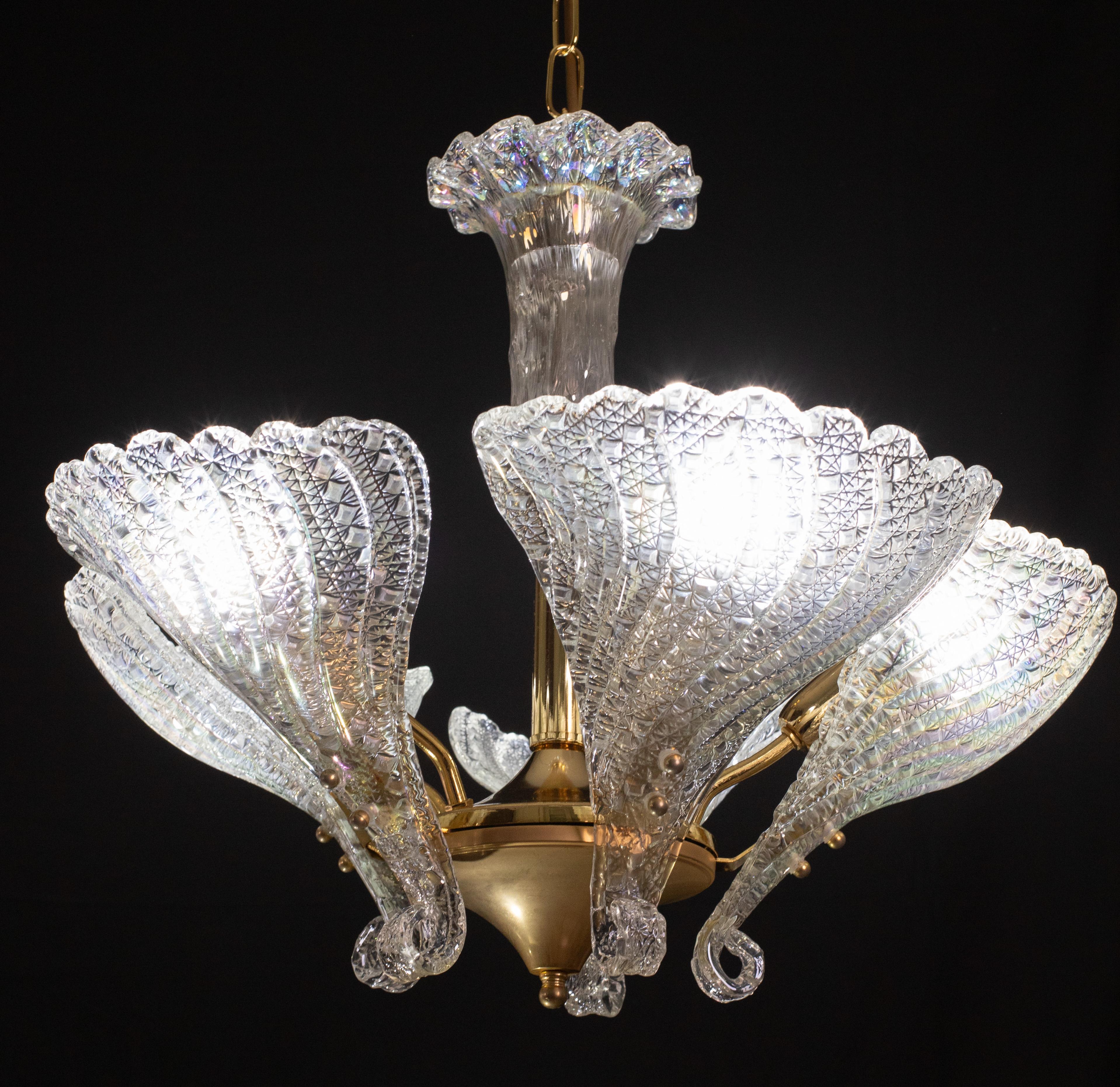 Vetro di Murano Eleganza del lampadario di Murano Foglie iridescenti in vendita
