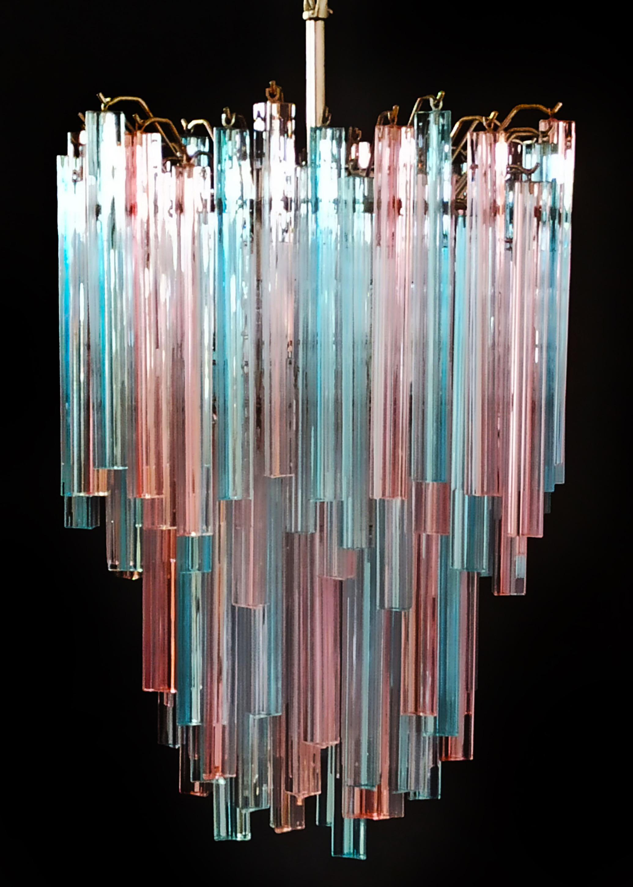 Italian Elegant Murano chandelier triedri – 92 prism - multicolored glasses For Sale