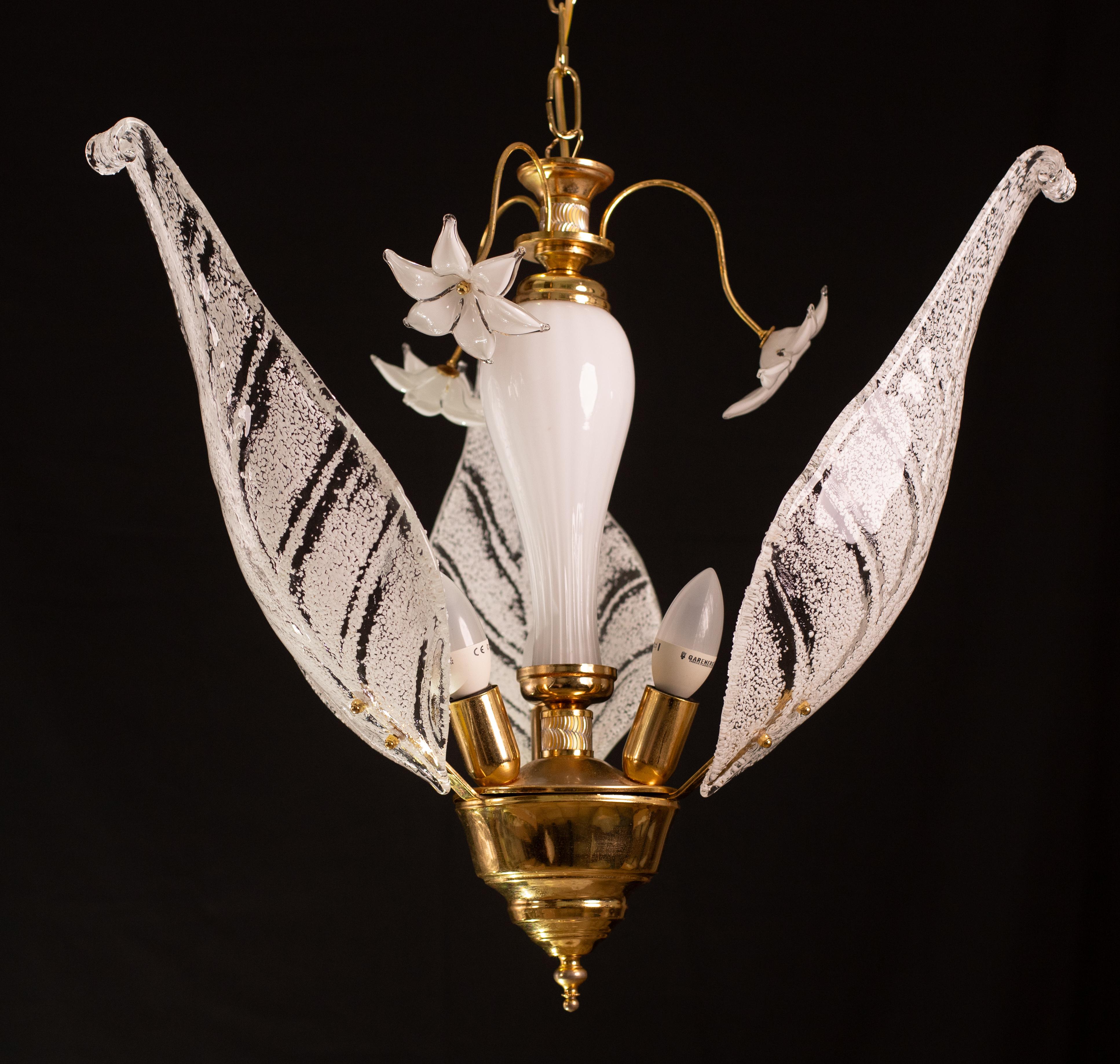 European Elegant Murano chandelier with white flowers and leaves, 1970 For Sale