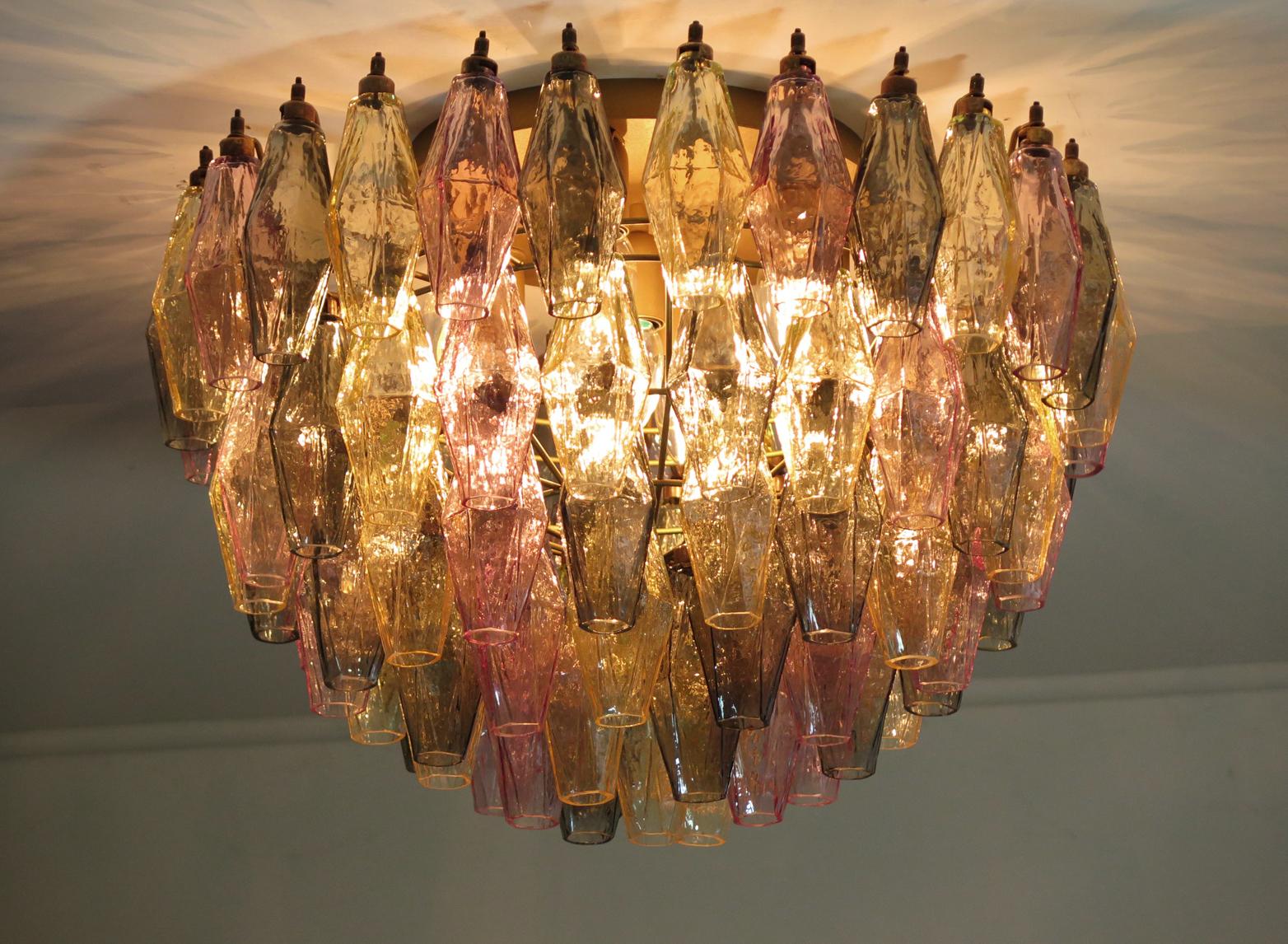 Elegant Murano Poliedri Ceiling Light, Multicolored Glasses In Good Condition For Sale In Gaiarine Frazione Francenigo (TV), IT