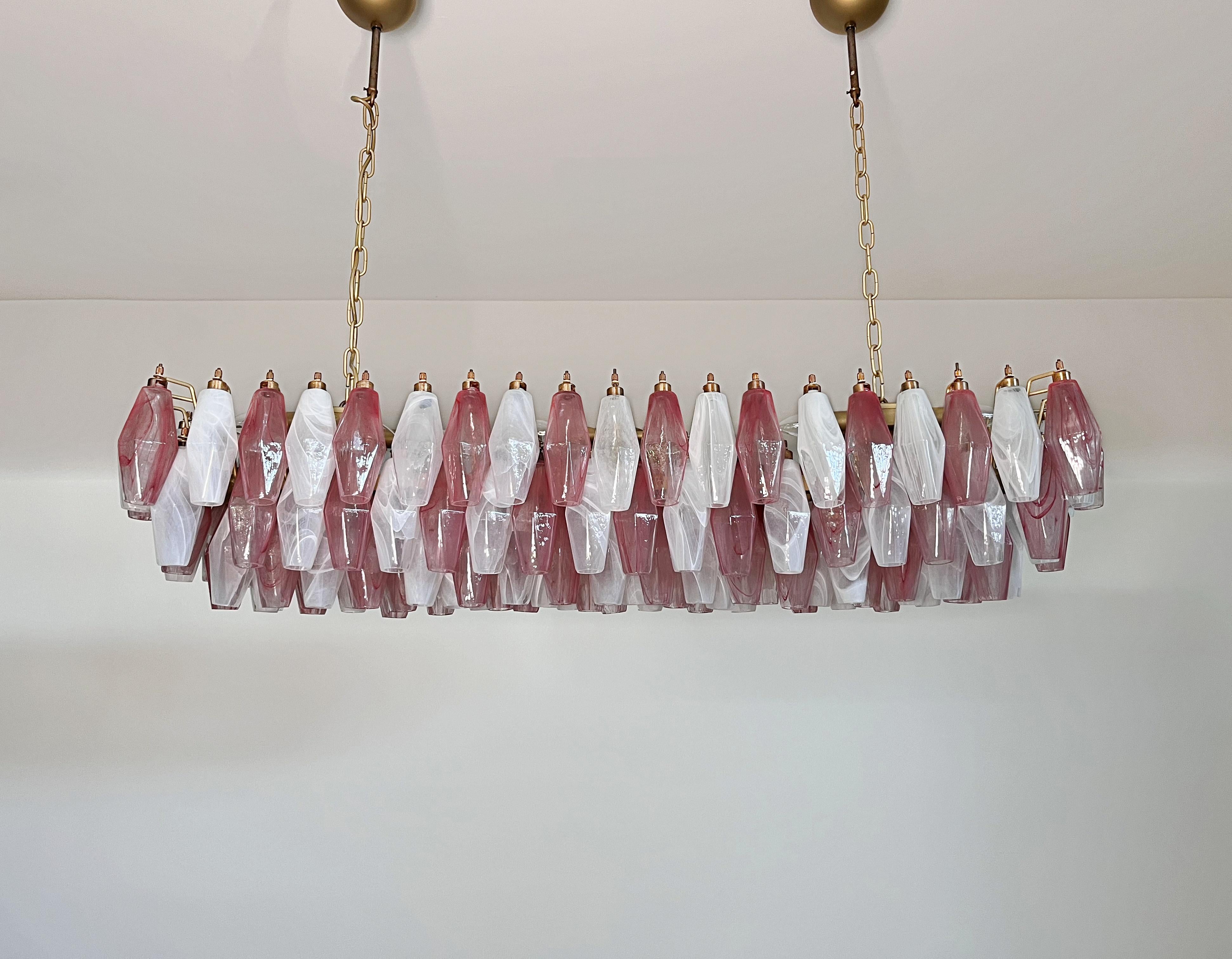 Italian Elegant Murano Poliedri Chandelier - Carlo Scarpa - 138 pink and white alabaster in vendita