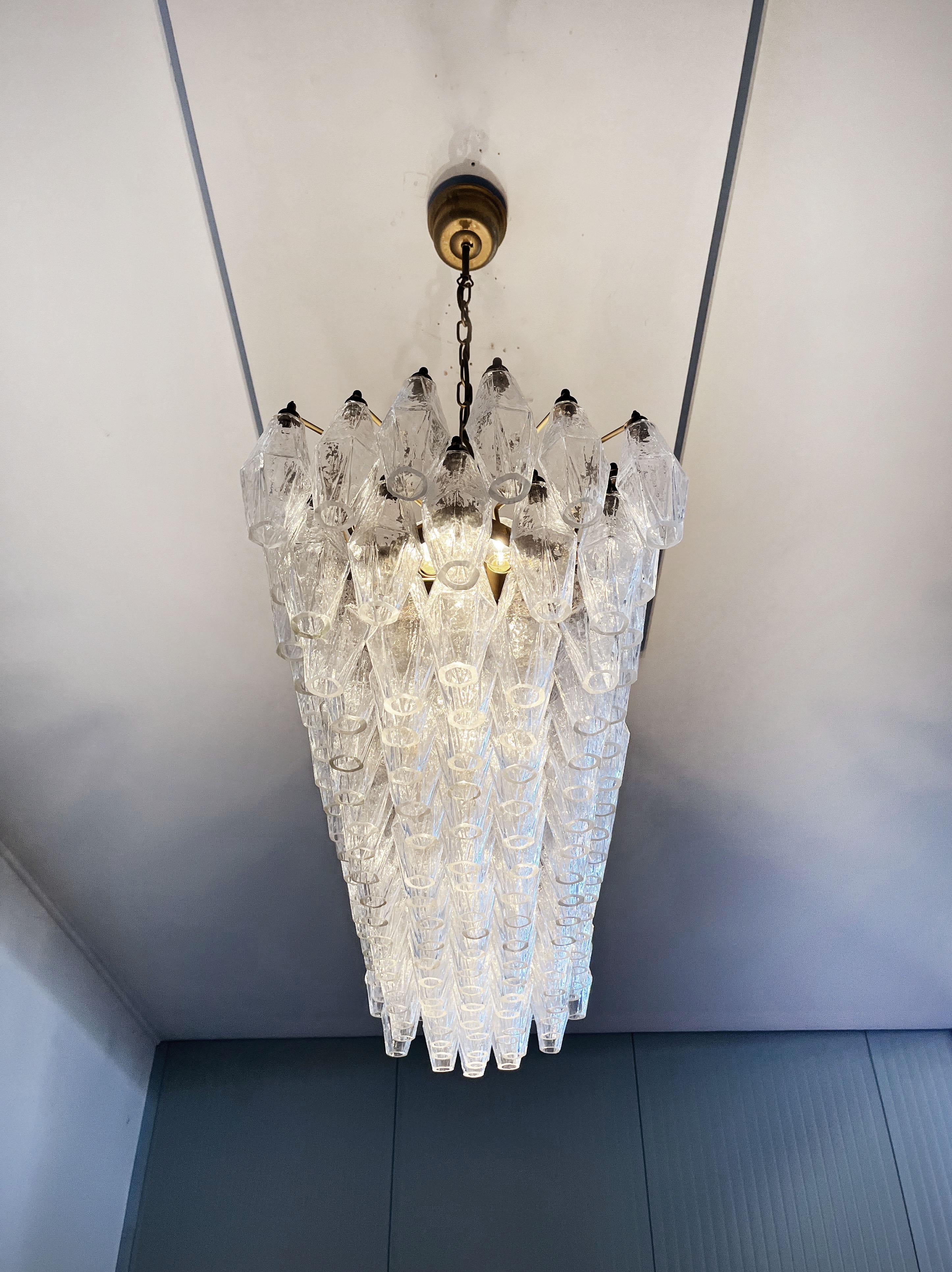 Eleganter Murano Poliedri-Kronleuchter - Carlo Scarpa - 138 transparente Gläser im Angebot 1