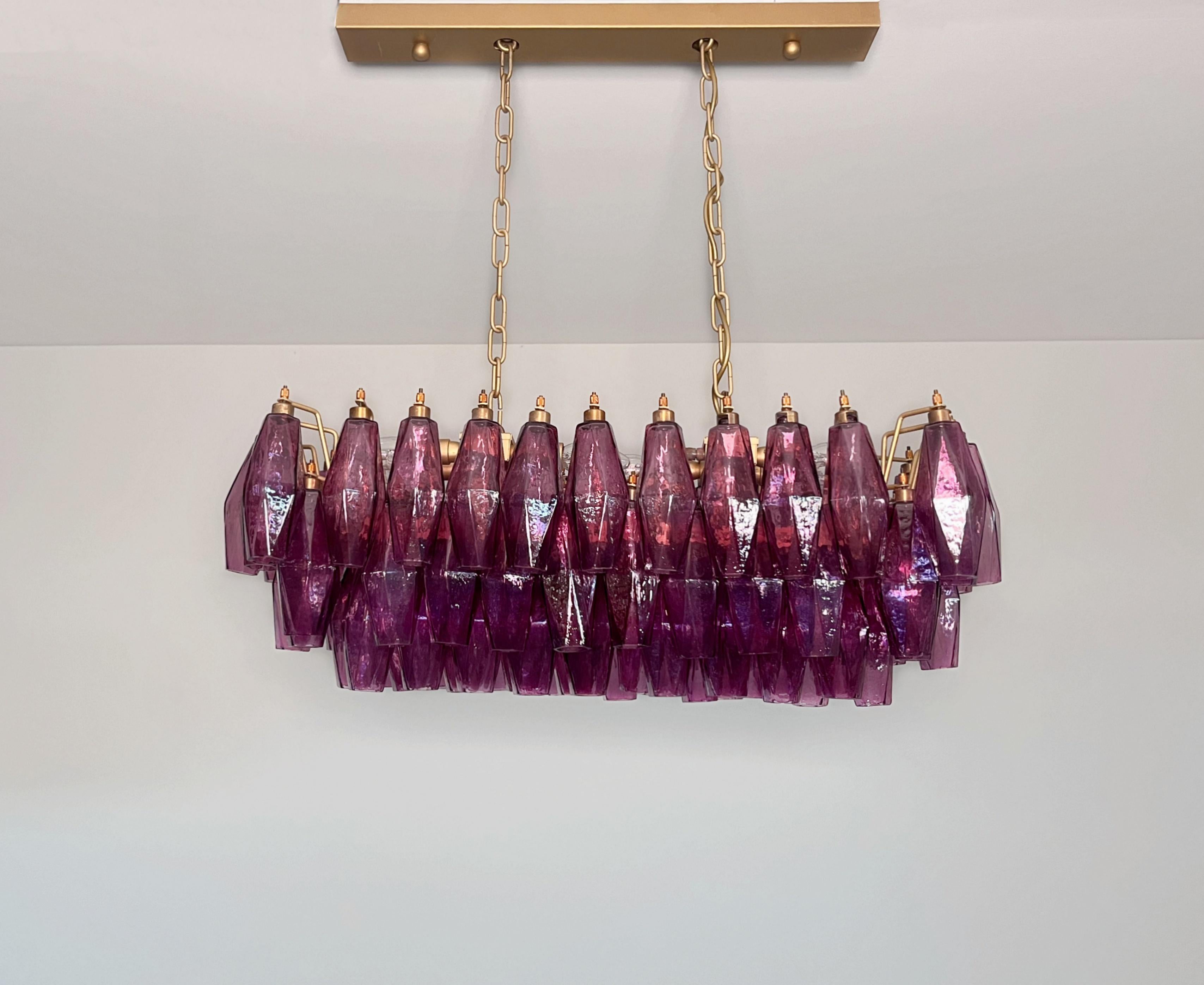 Italian Elegant Murano Poliedri Chandelier - Carlo Scarpa - 84 amethyst glasses in vendita