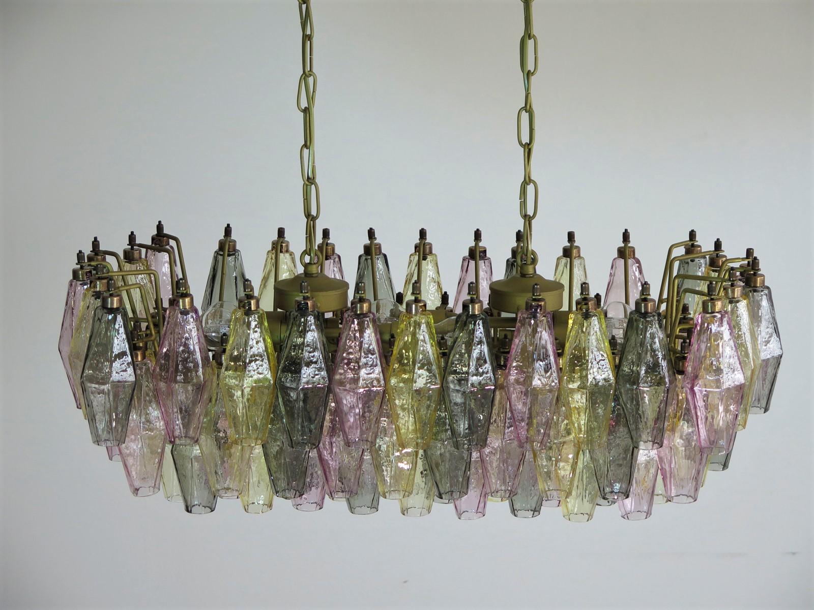 Elegant Murano Poliedri Chandelier Carlo Scarpa 84 Multicolored Glasses For Sale 2