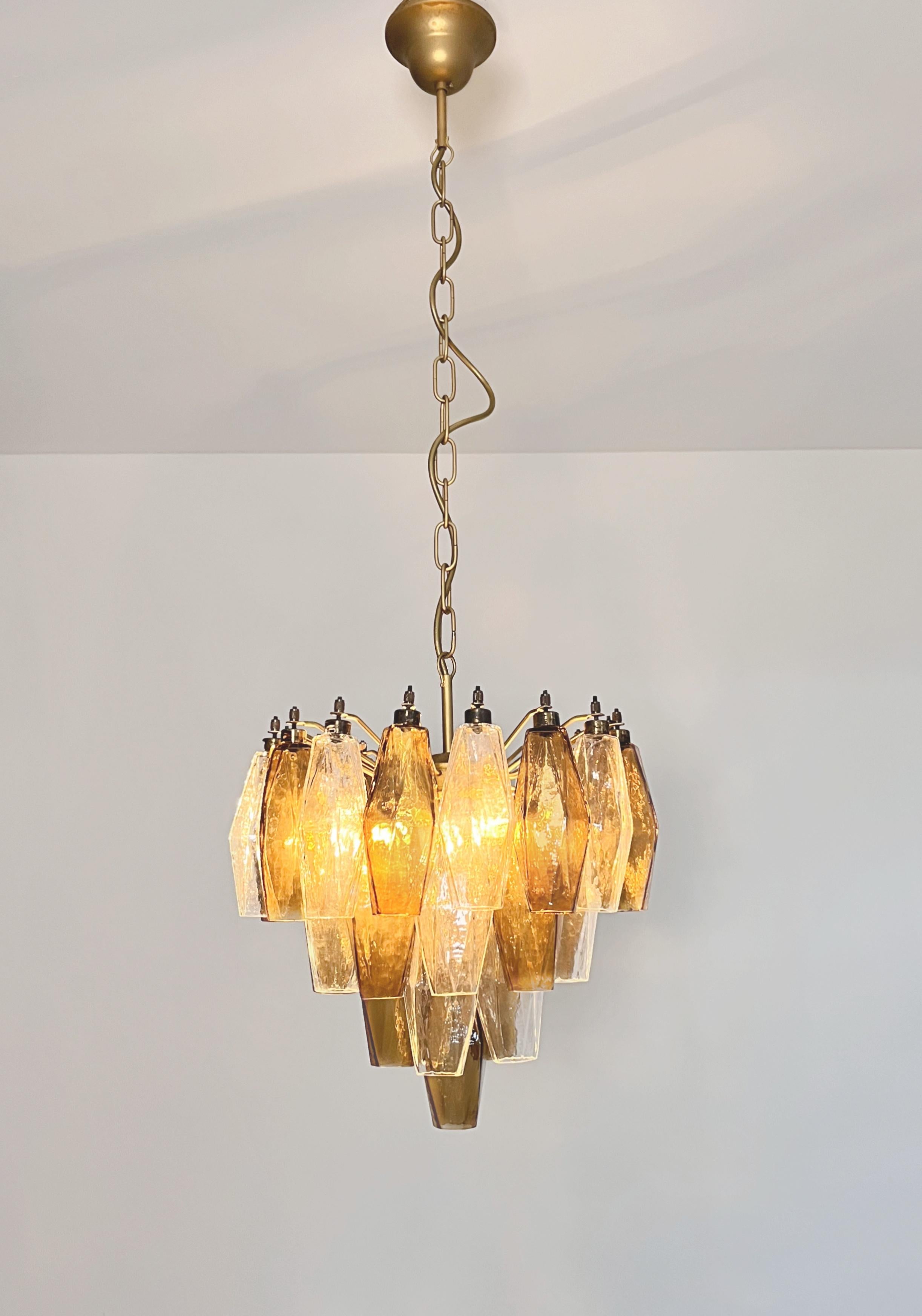 Elegant Murano Poliedri Chandelier-Carlo Scarpa design-clear and smoked glasses For Sale 10