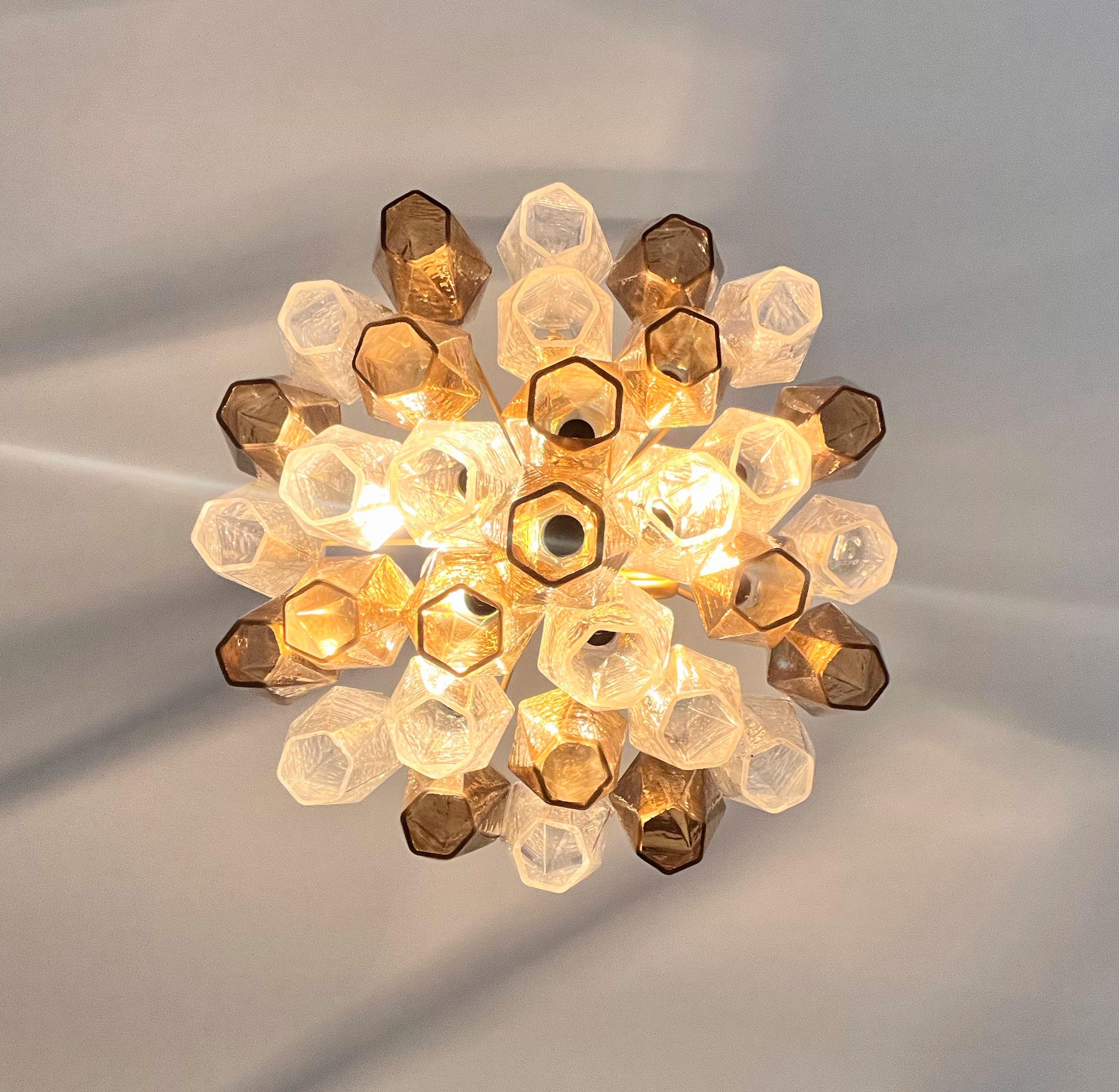 Elegant Murano Poliedri Chandelier-Carlo Scarpa design-clear and smoked glasses For Sale 12