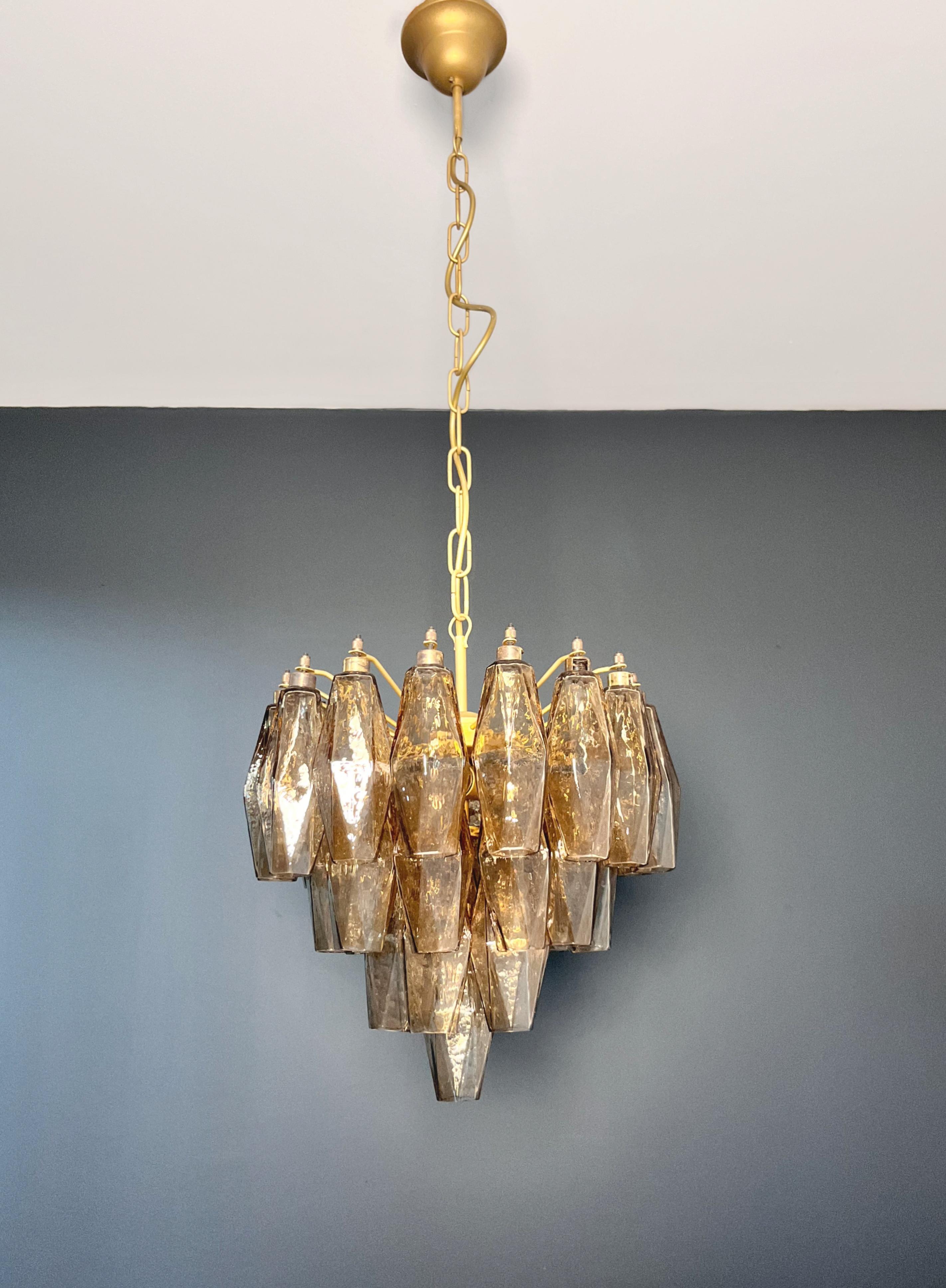 Elegant Murano Poliedri Chandelier - Carlo Scarpa design - smoked glasses In Good Condition For Sale In Gaiarine Frazione Francenigo (TV), IT