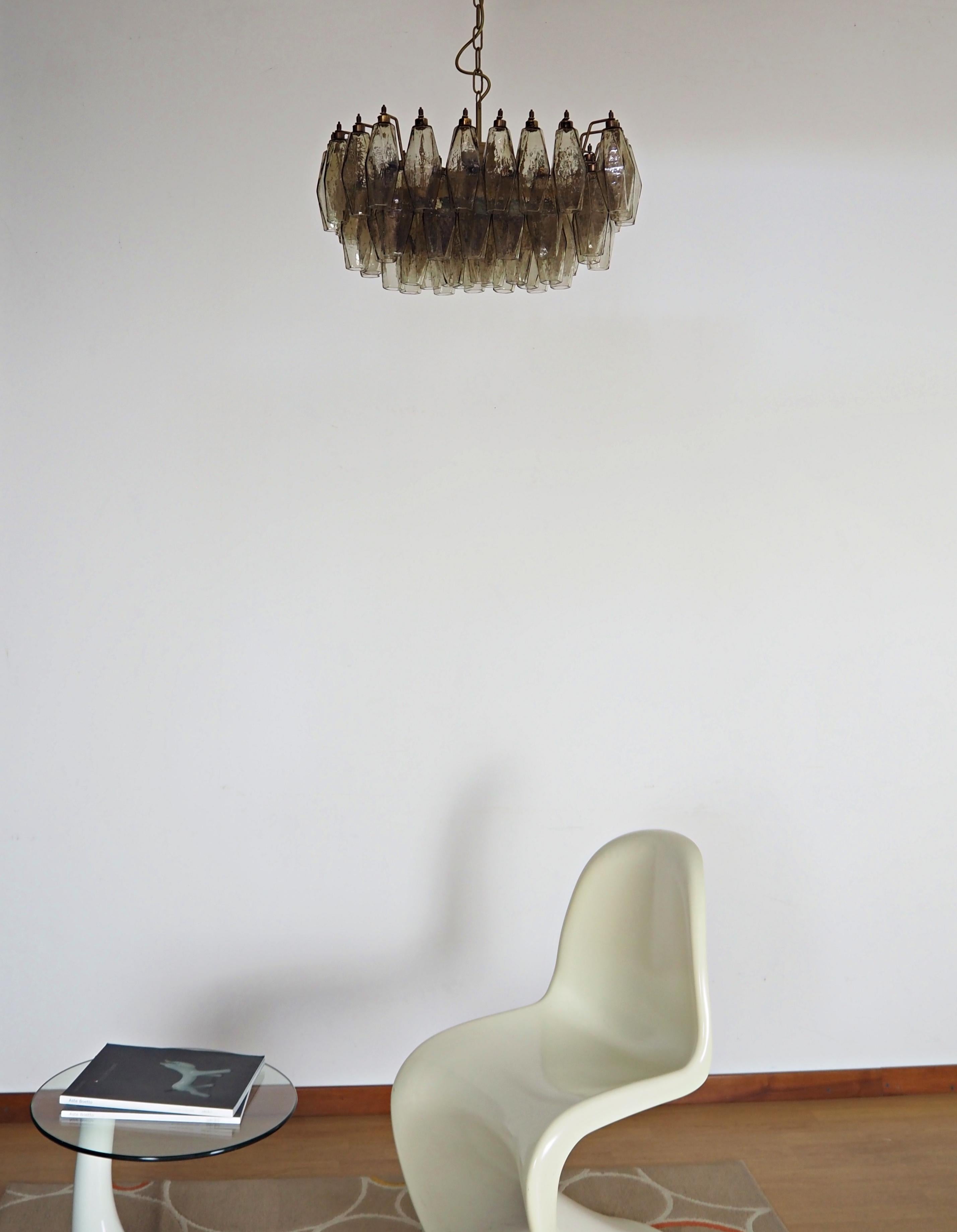 Elegant Italian chandelier made from 56 beautiful Murano smoked glasses 