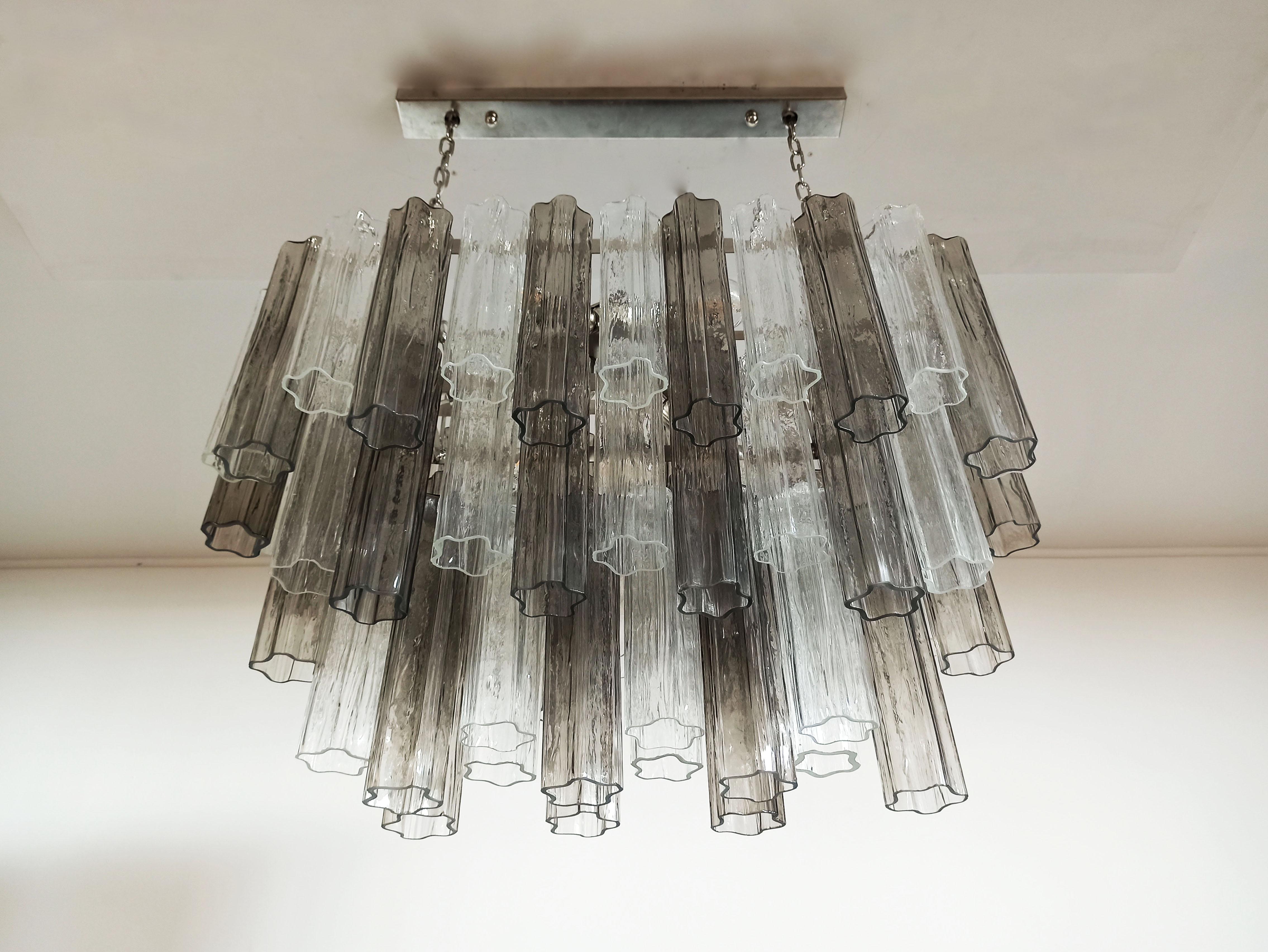 Late 20th Century Elegant Murano Tube Chandelier, 62 Transparent and Smoked Glasses For Sale
