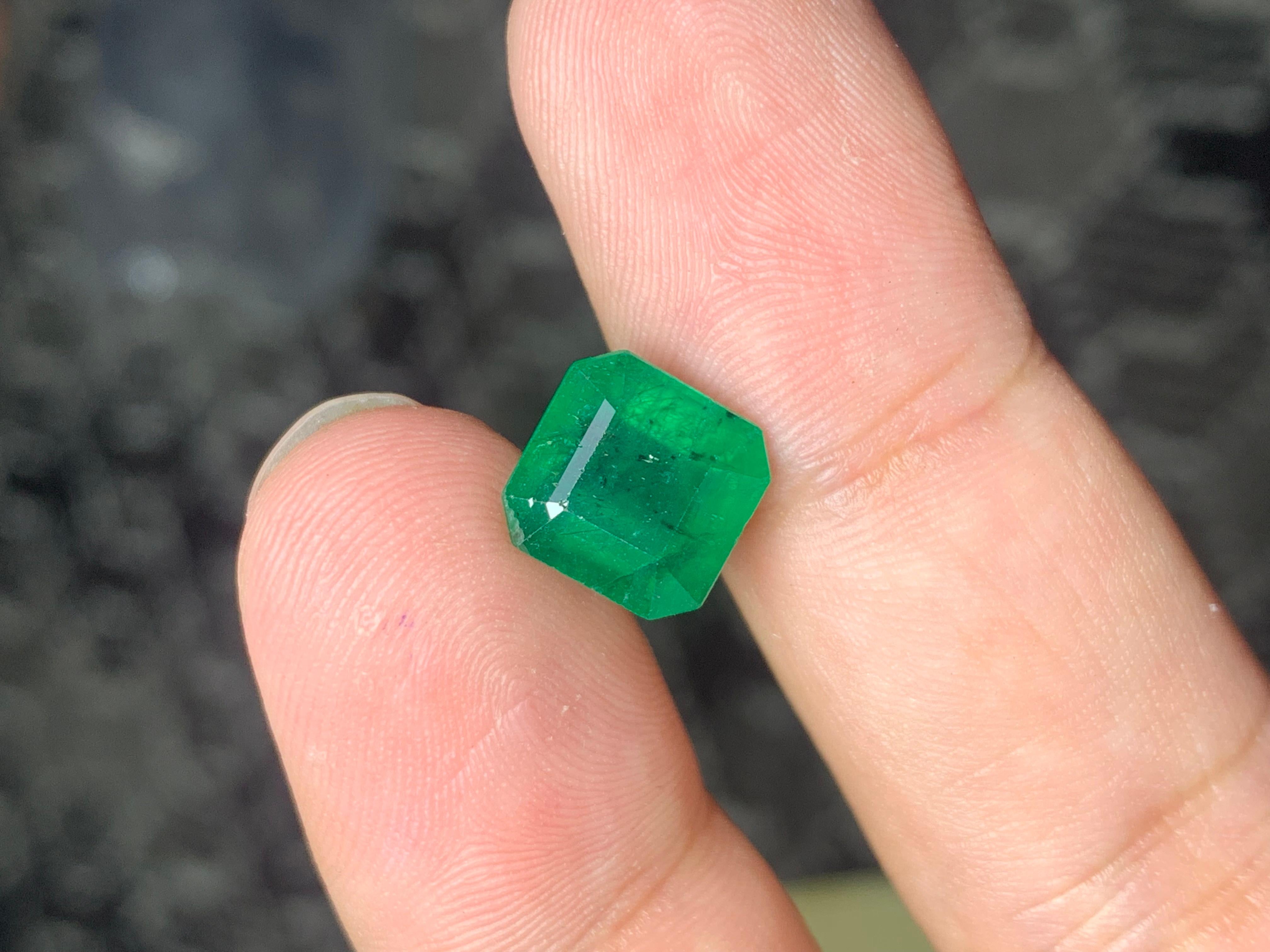 Elegant Natural Loose Emerald Ring Gem from Zambia Mine 4.65 Carat For Sale 4
