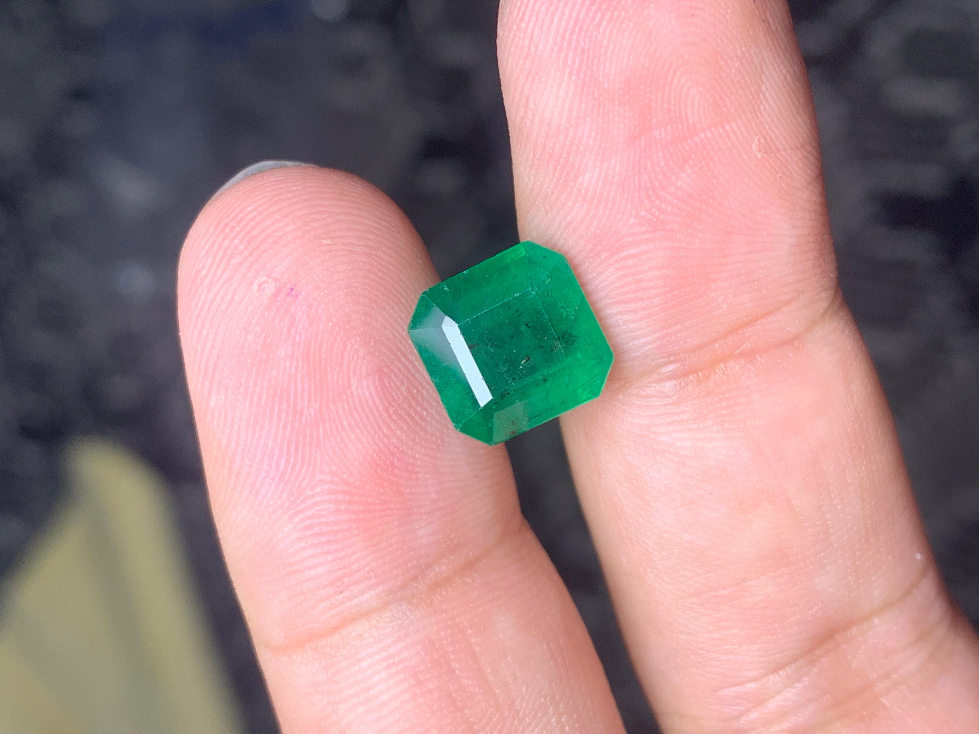 Elegant Natural Loose Emerald Ring Gem from Zambia Mine 4.65 Carat For Sale 2