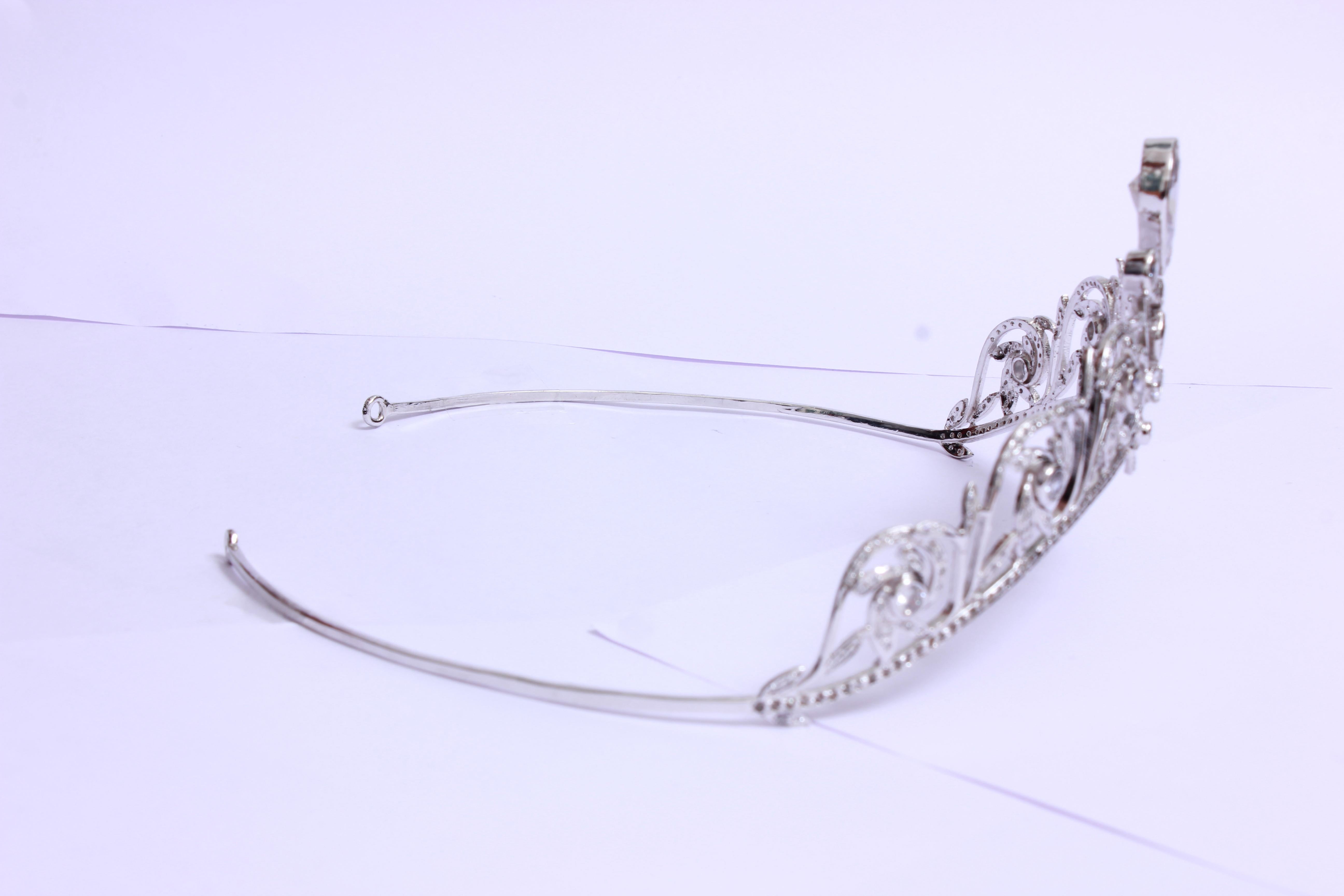 Elegance Natural pave diamonds topaz sterling silver tiara head accessory band Unisexe en vente